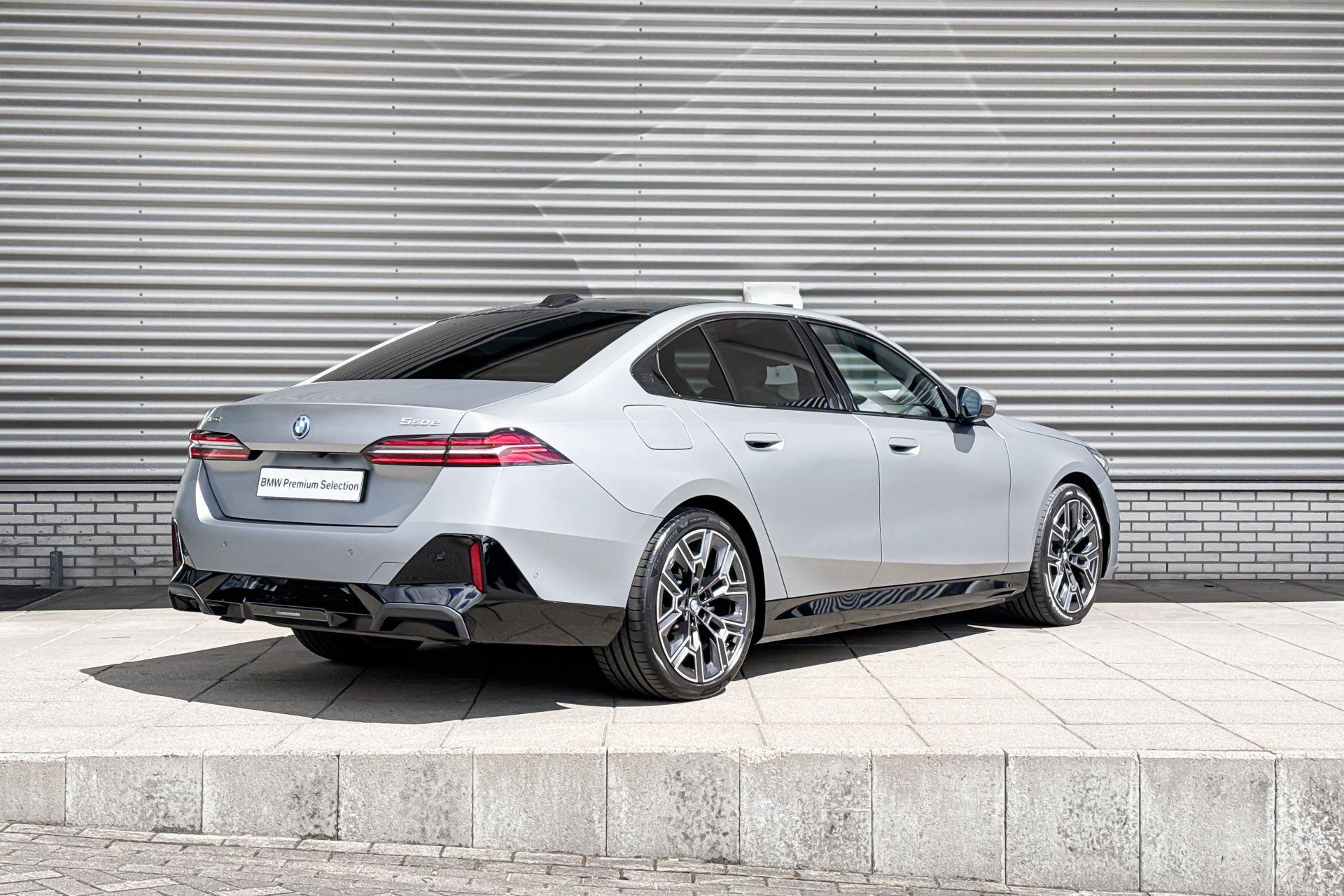 Foto van BMW 550e xDrive
