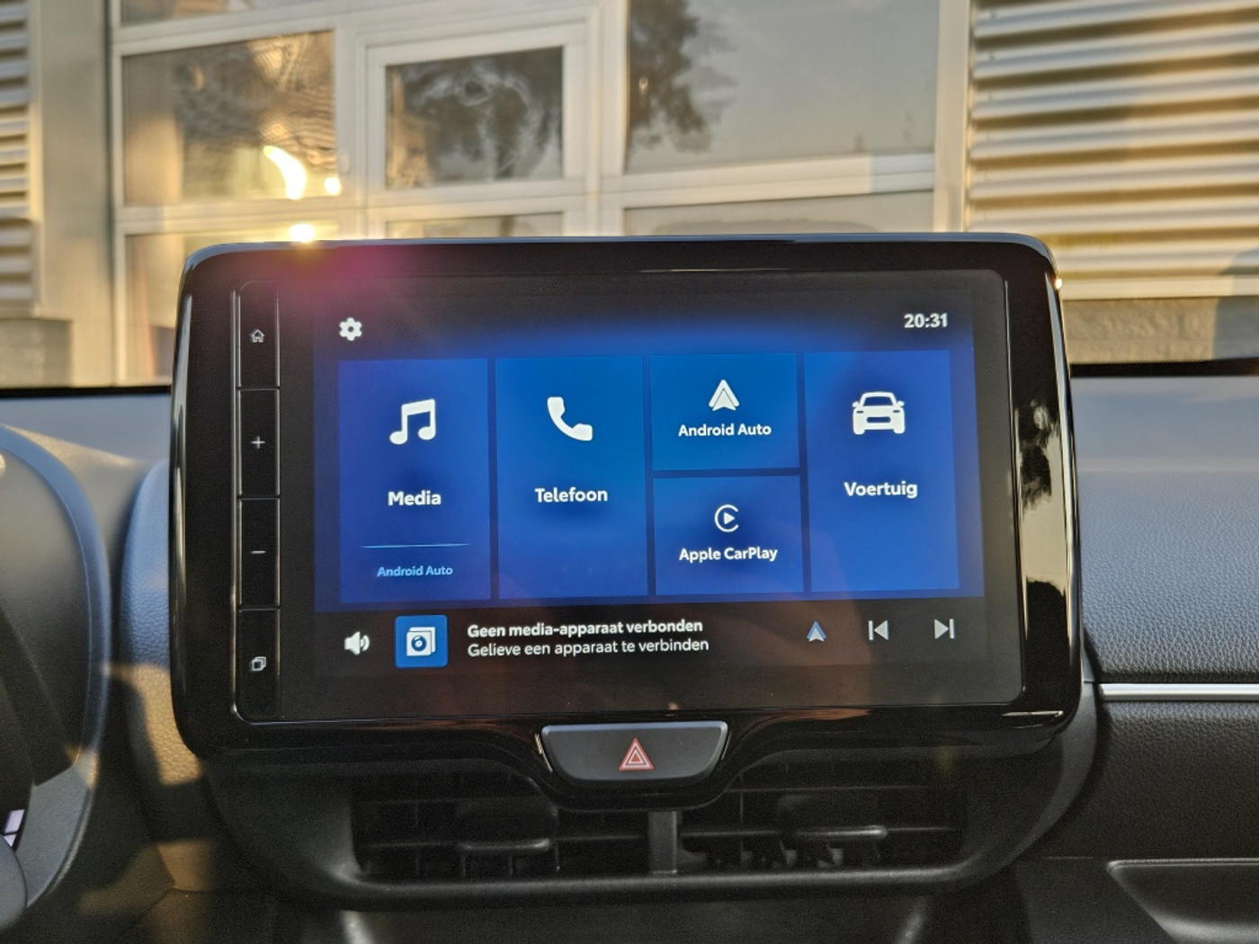 Foto van Mazda Mazda2 Hybrid