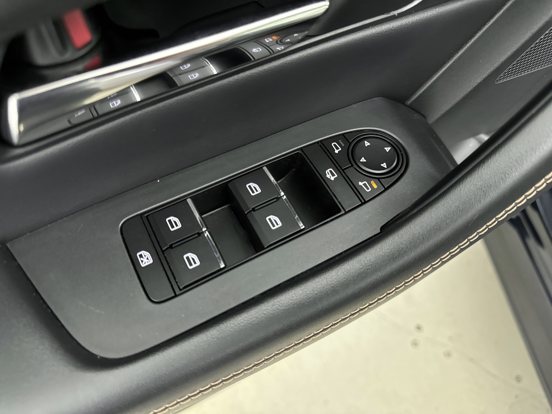 Foto van Mazda Cx-80