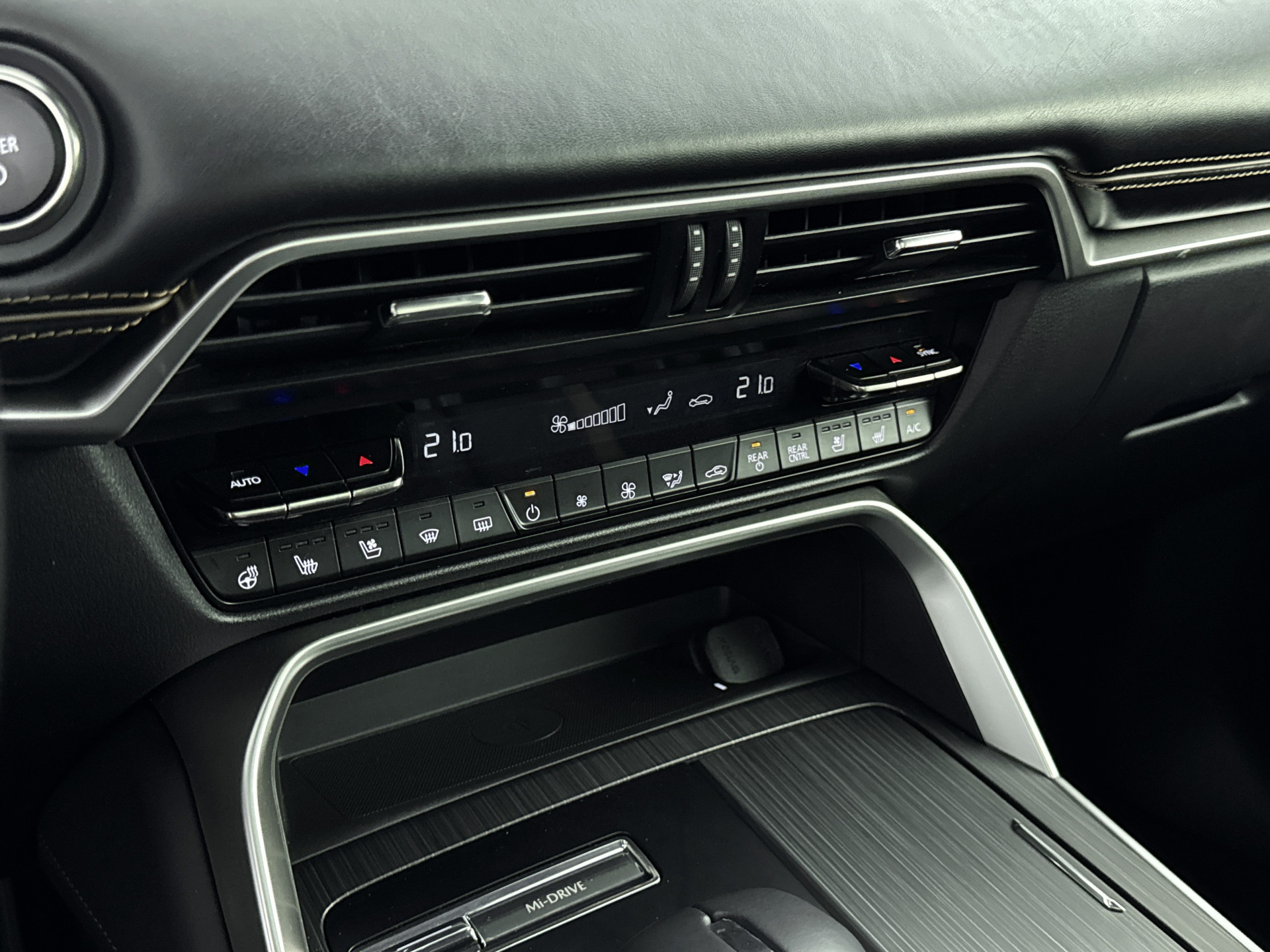 Foto van Mazda Cx-80