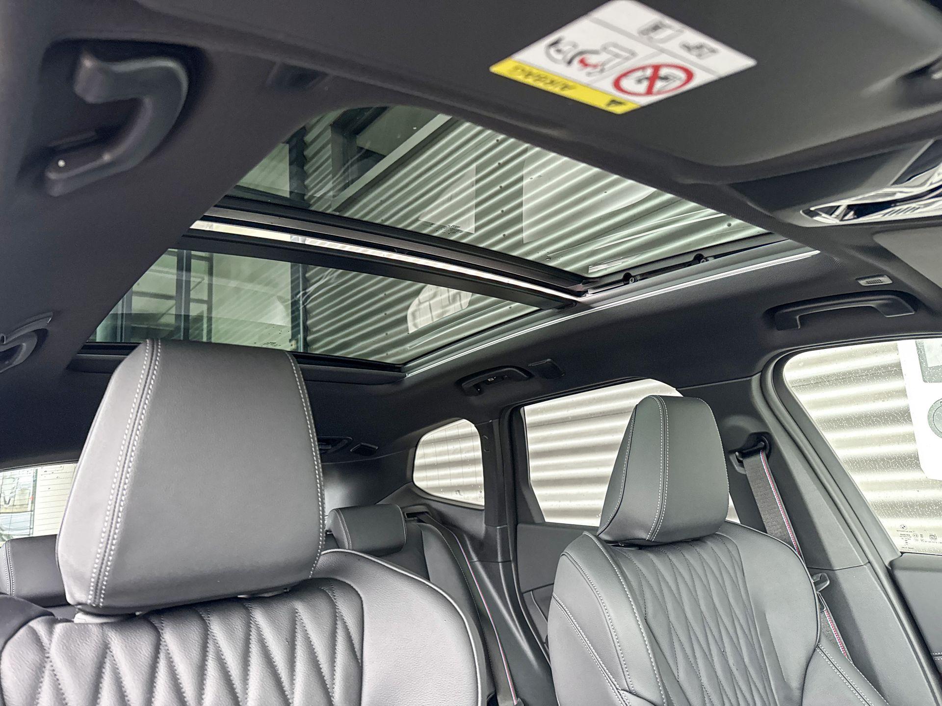 Foto van BMW Ix1 Edrive20