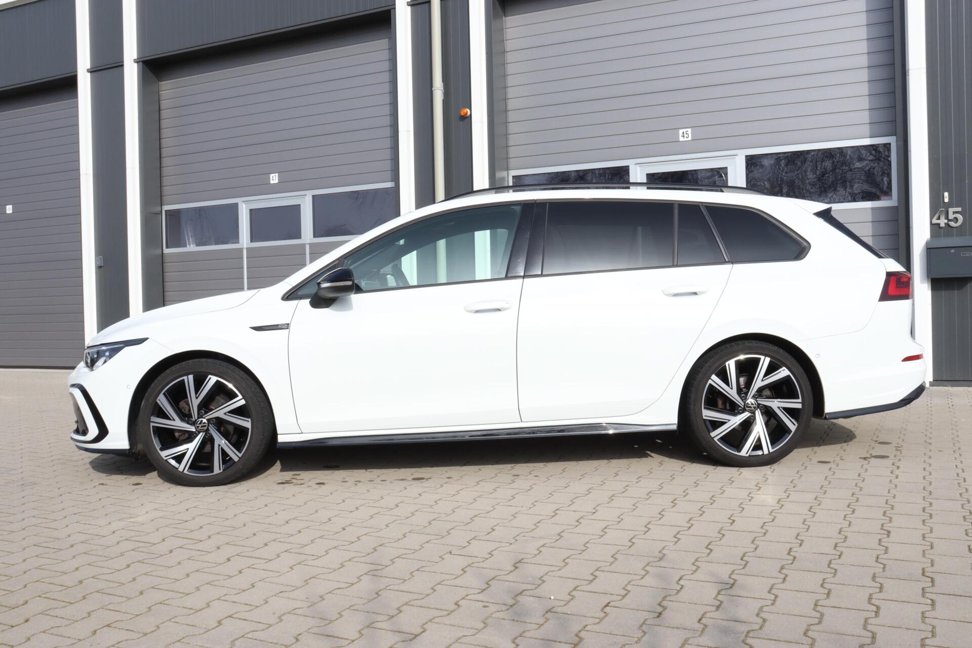 Foto van Volkswagen Golf Variant
