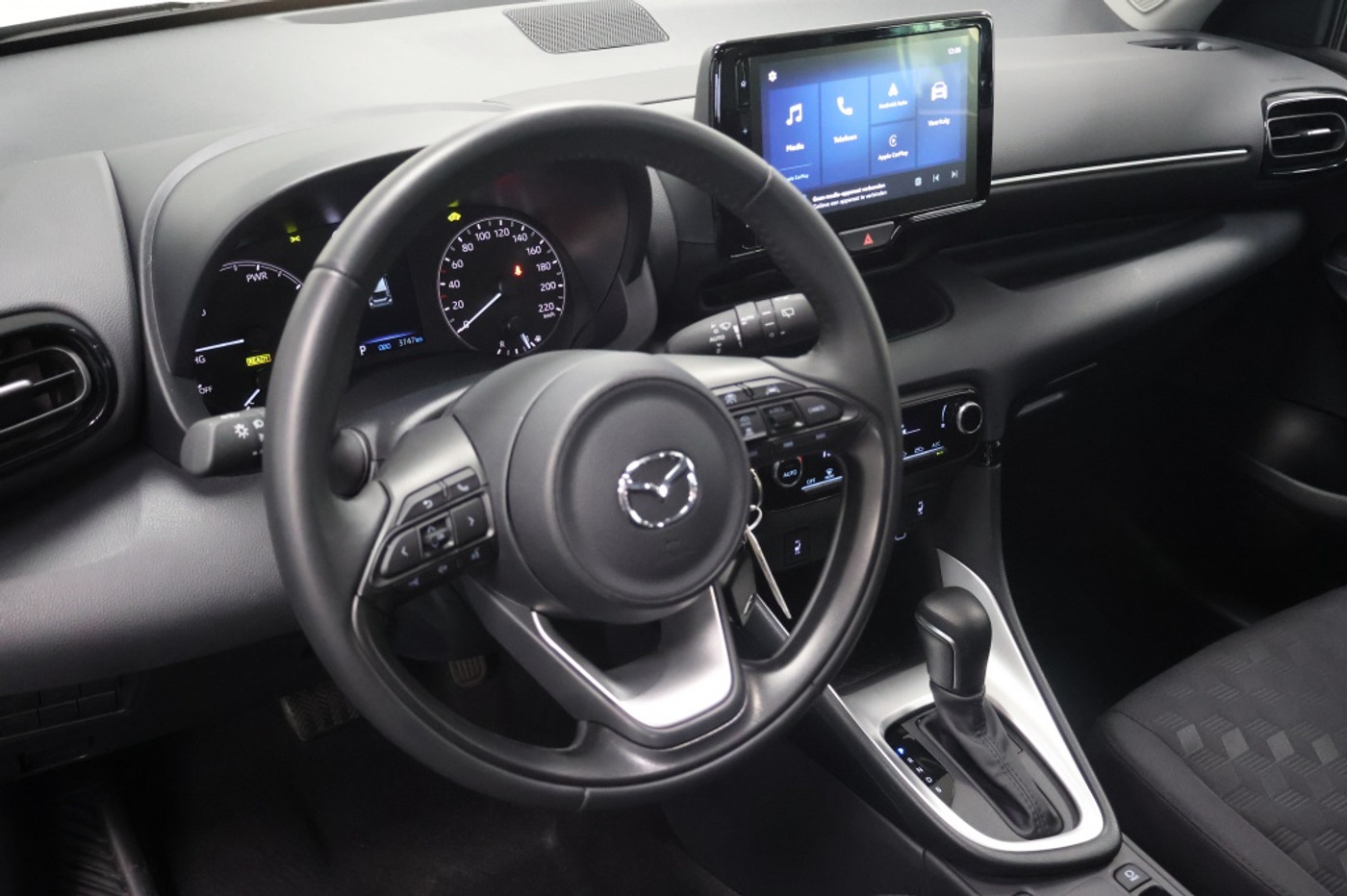 Foto van Mazda Mazda2 Hybrid