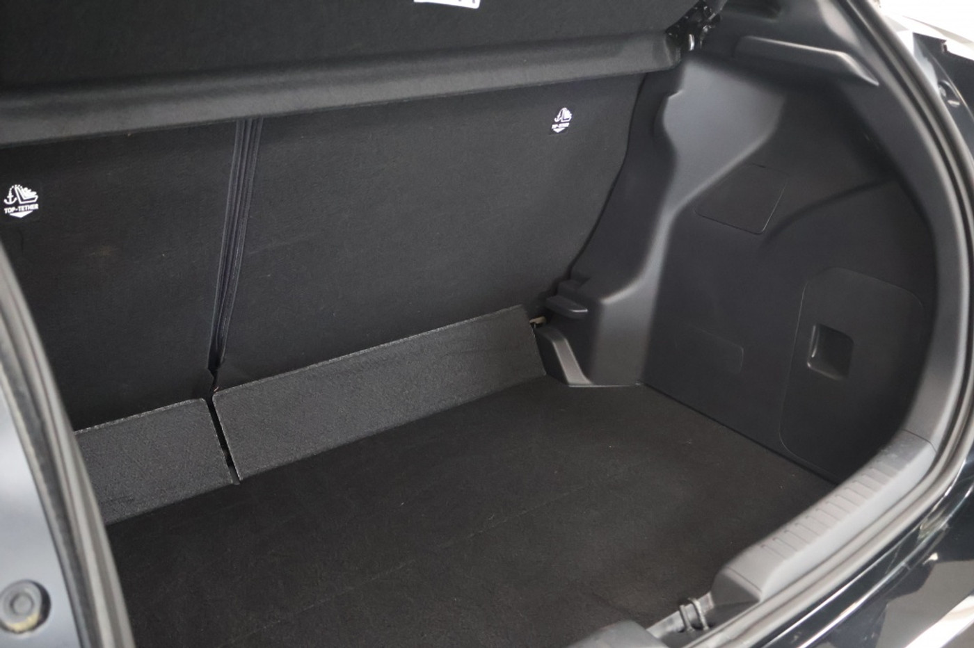 Foto van Mazda Mazda2 Hybrid