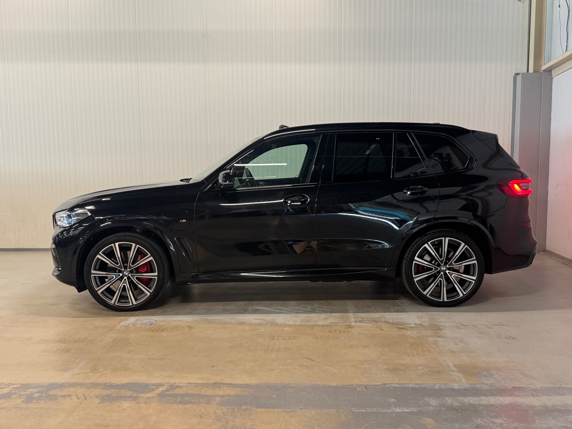 Foto van BMW X5 Xdrive45e