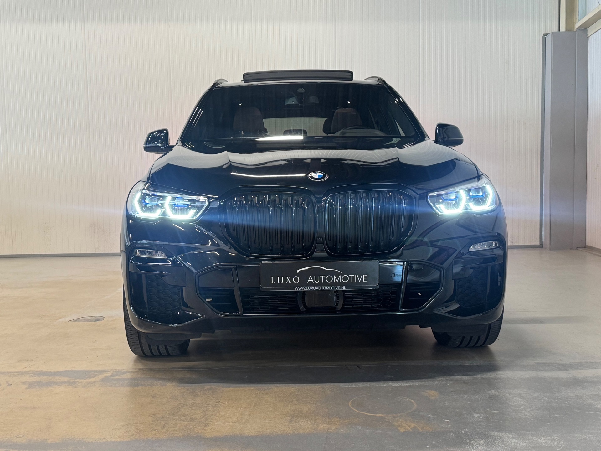 Foto van BMW X5 Xdrive45e