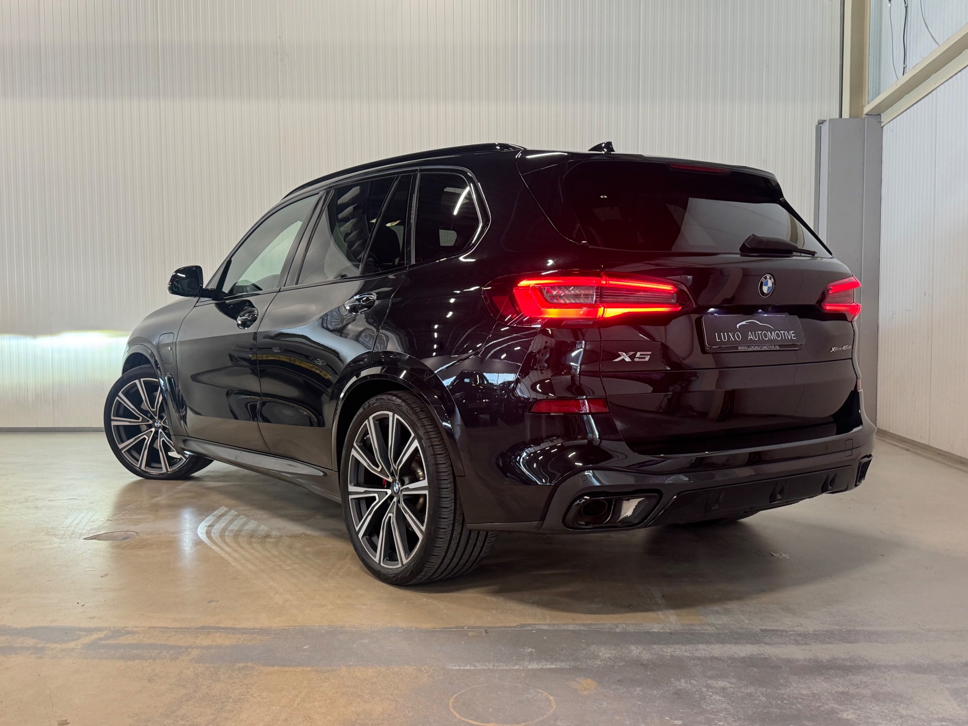 Foto van BMW X5 Xdrive45e