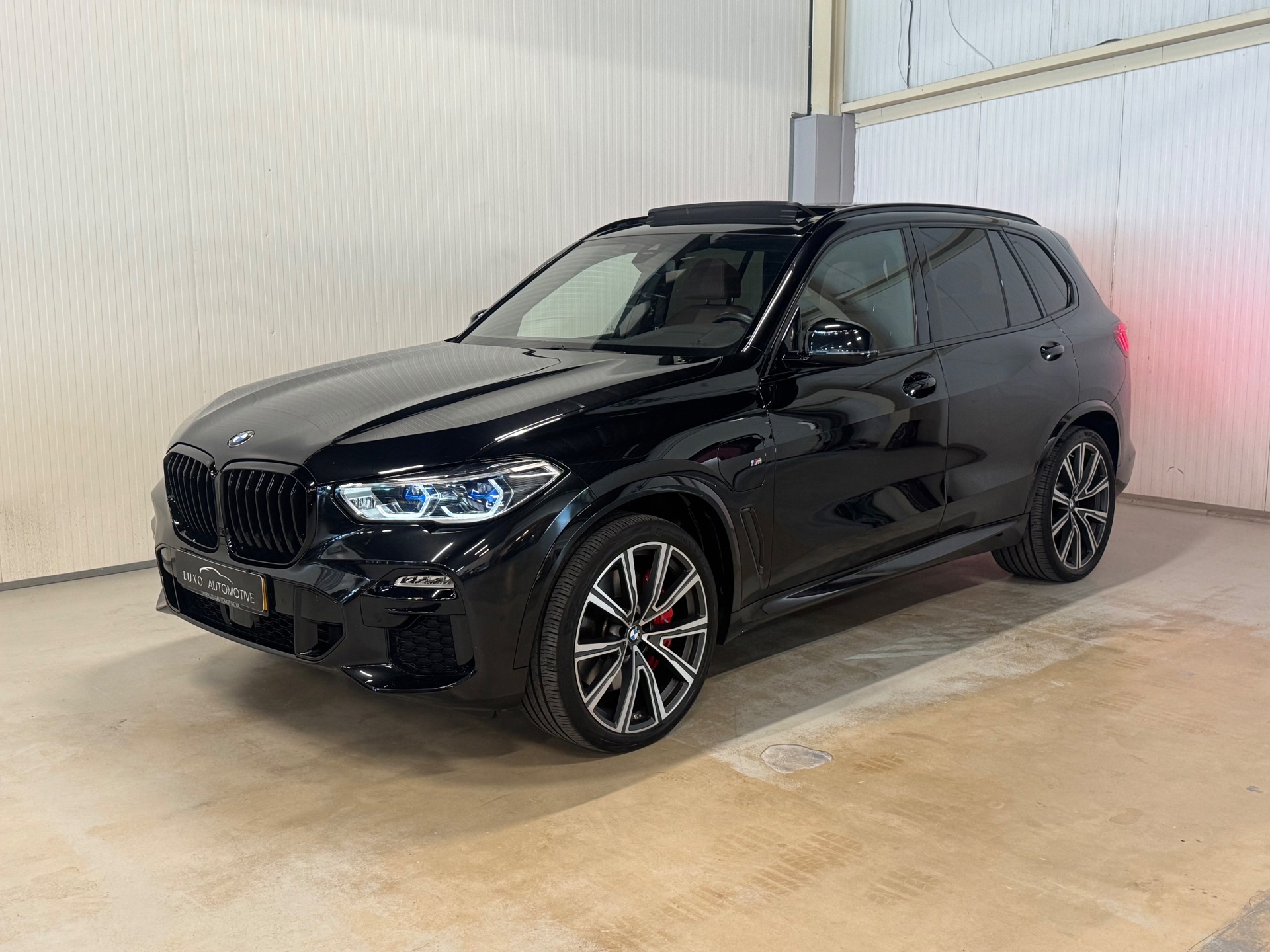 Foto van BMW X5 Xdrive45e