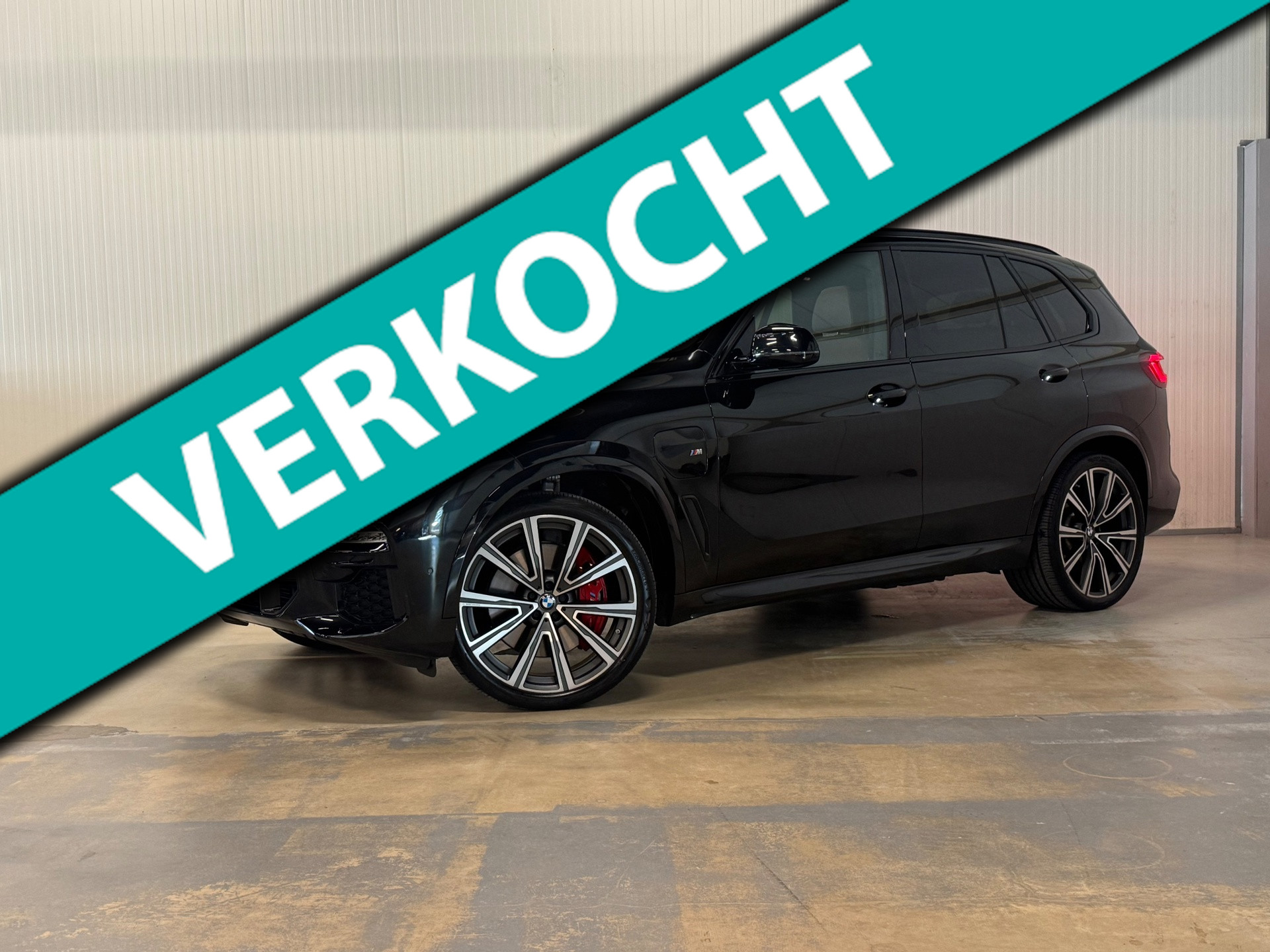 BMW X5 Xdrive45e XDrive45e High Executive | M-SPORT | PANO | LASERLIGHTS | LUCHTVERING 2021 - voorkant