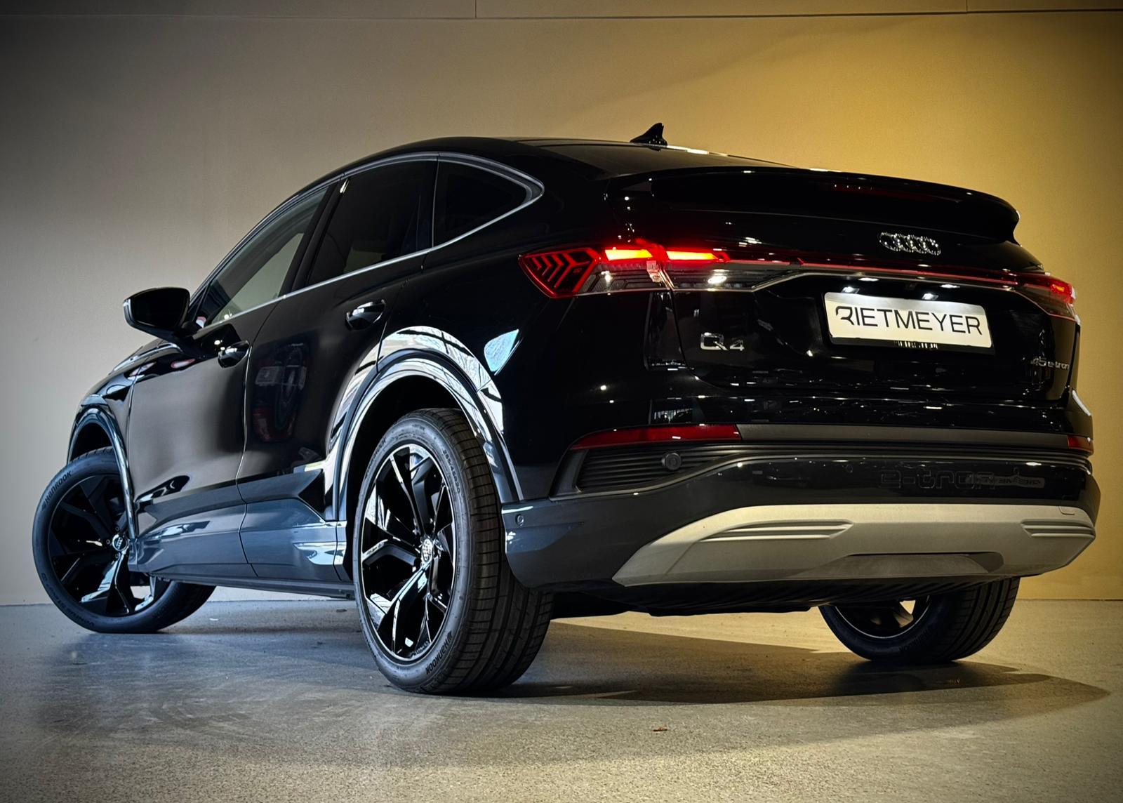 Foto van Audi Q4 Sportback E-tron