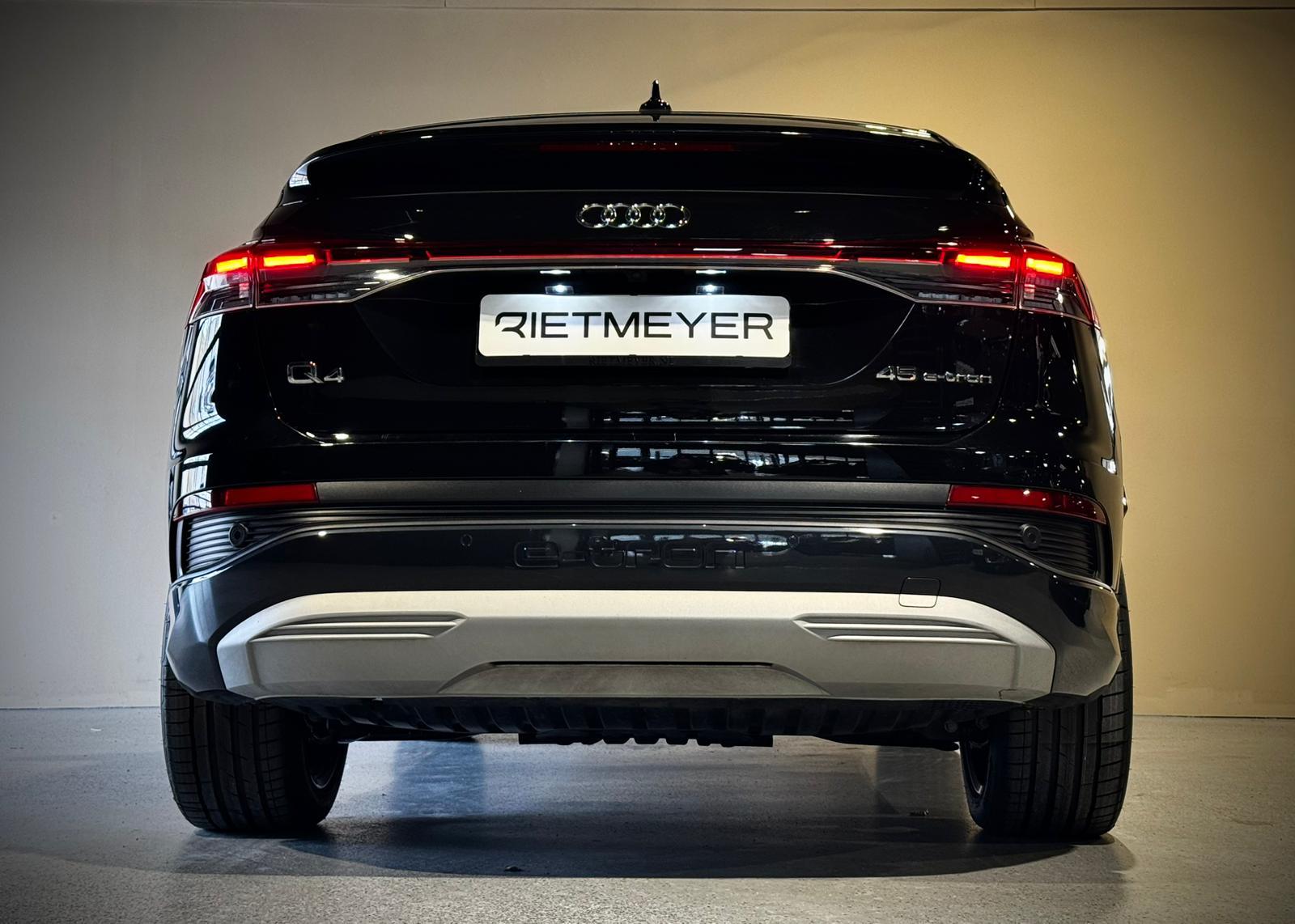 Foto van Audi Q4 Sportback E-tron