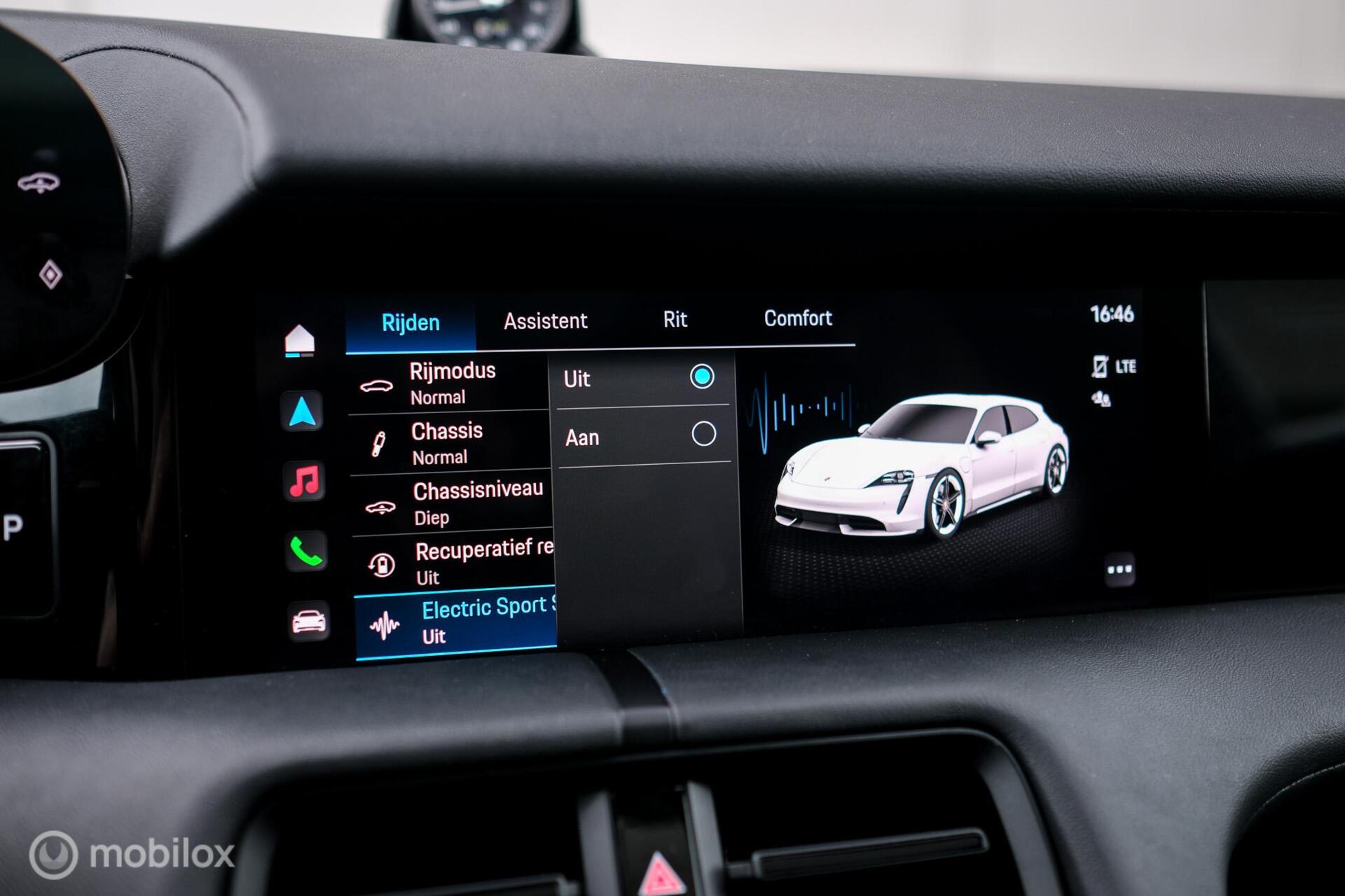 Foto van Porsche Taycan 4s