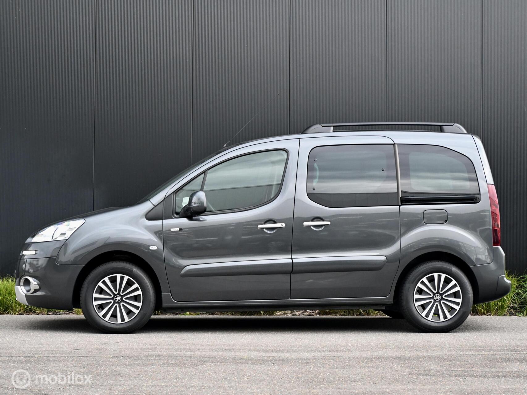 Foto van Peugeot Partner Tepee
