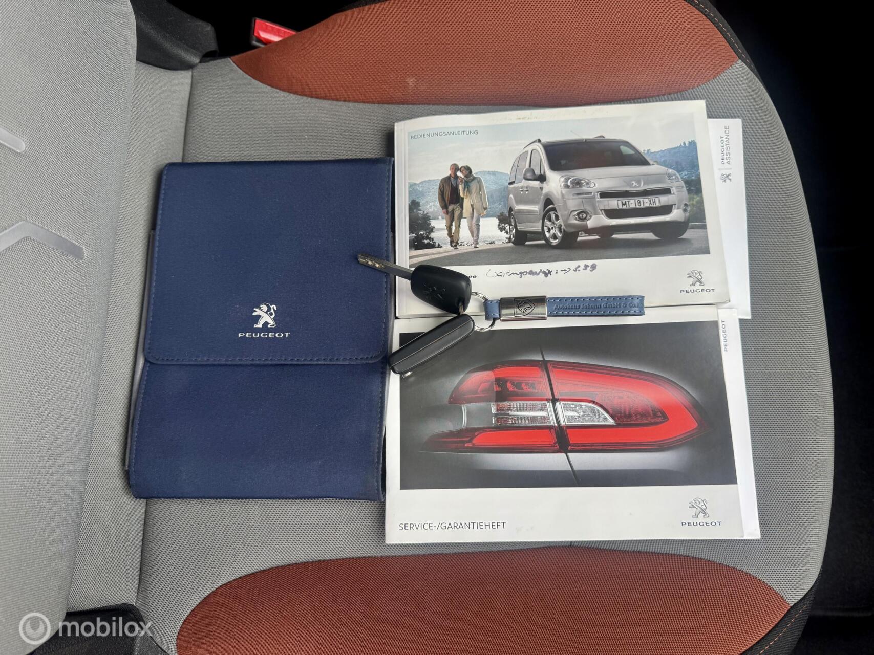 Foto van Peugeot Partner Tepee