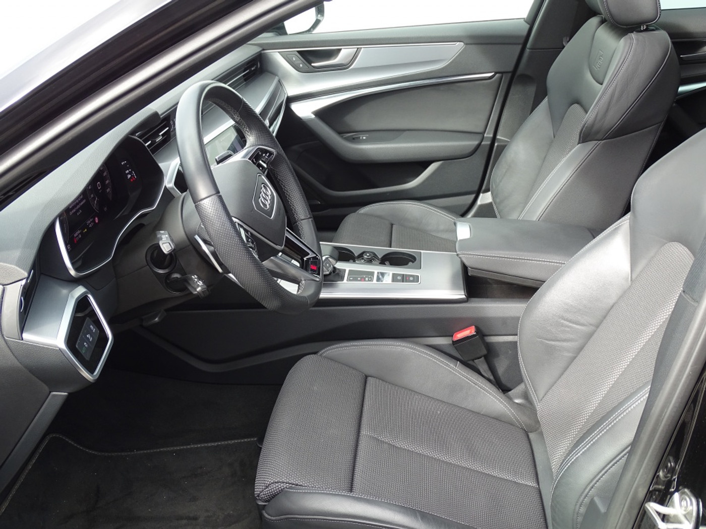 Foto van Audi A6 Avant 50 TFSI E
