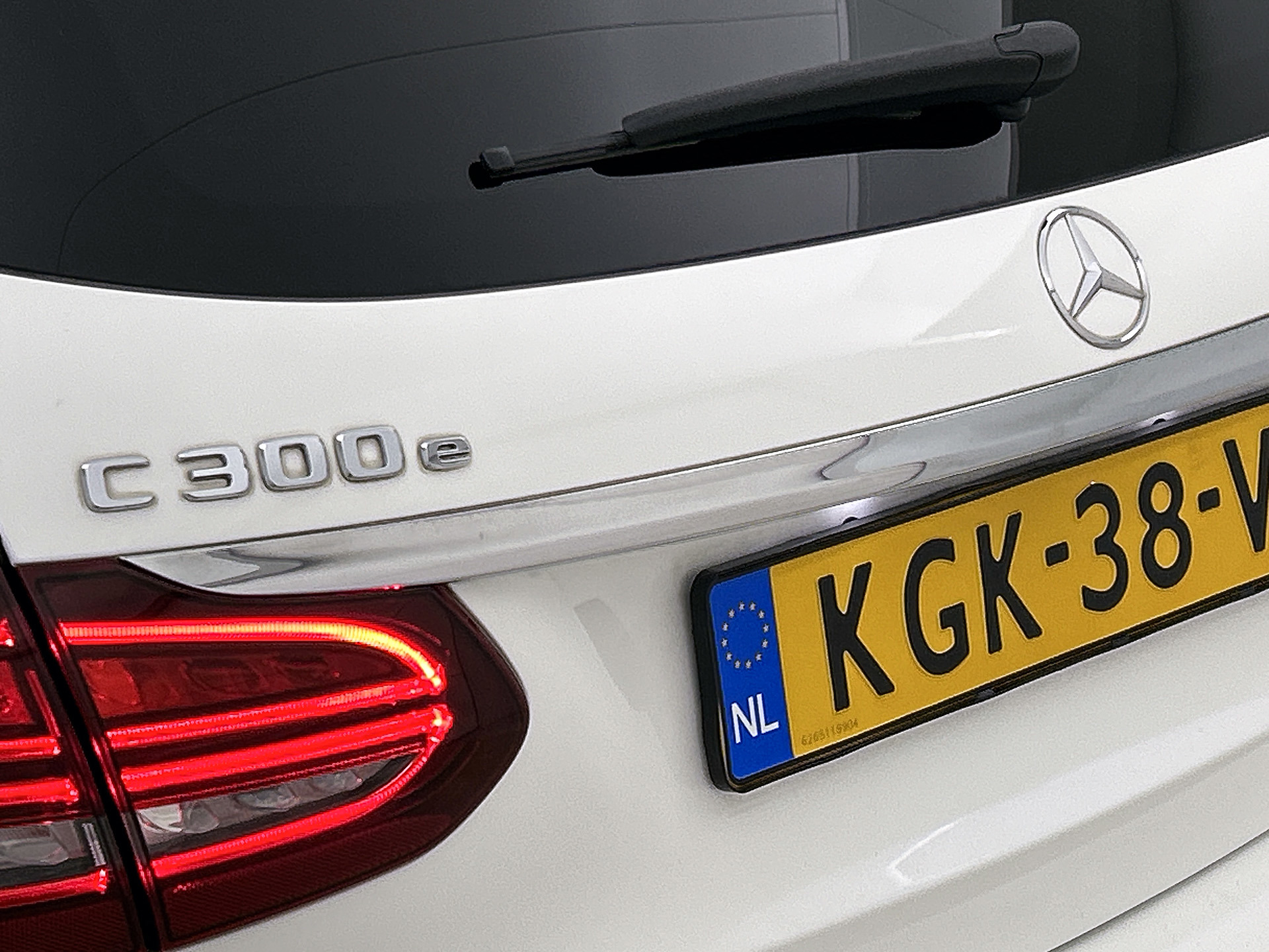 Foto van Mercedes-Benz C 300 E