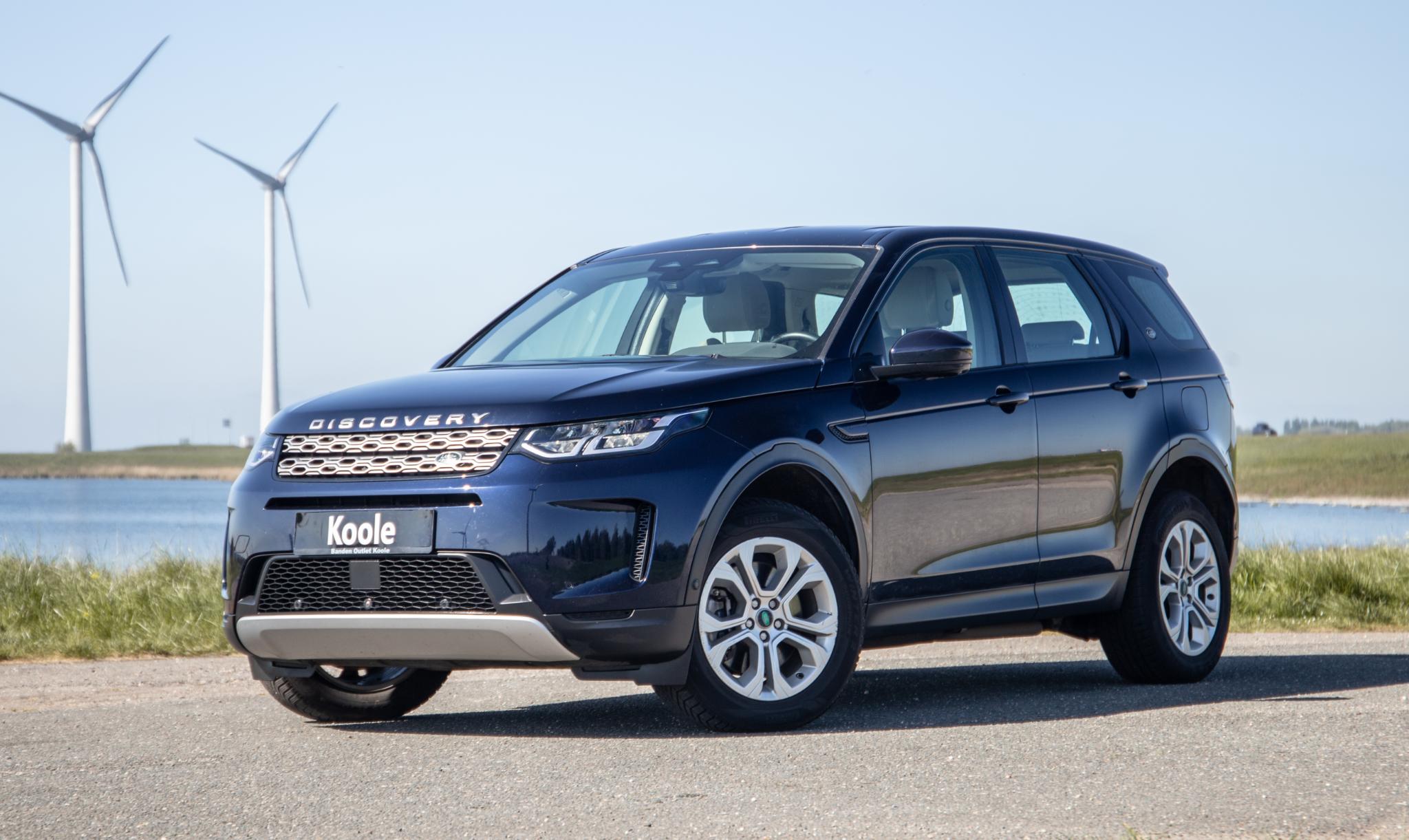 Land Rover Discovery Sport P300e 1.5 SE 2021 - voorkant