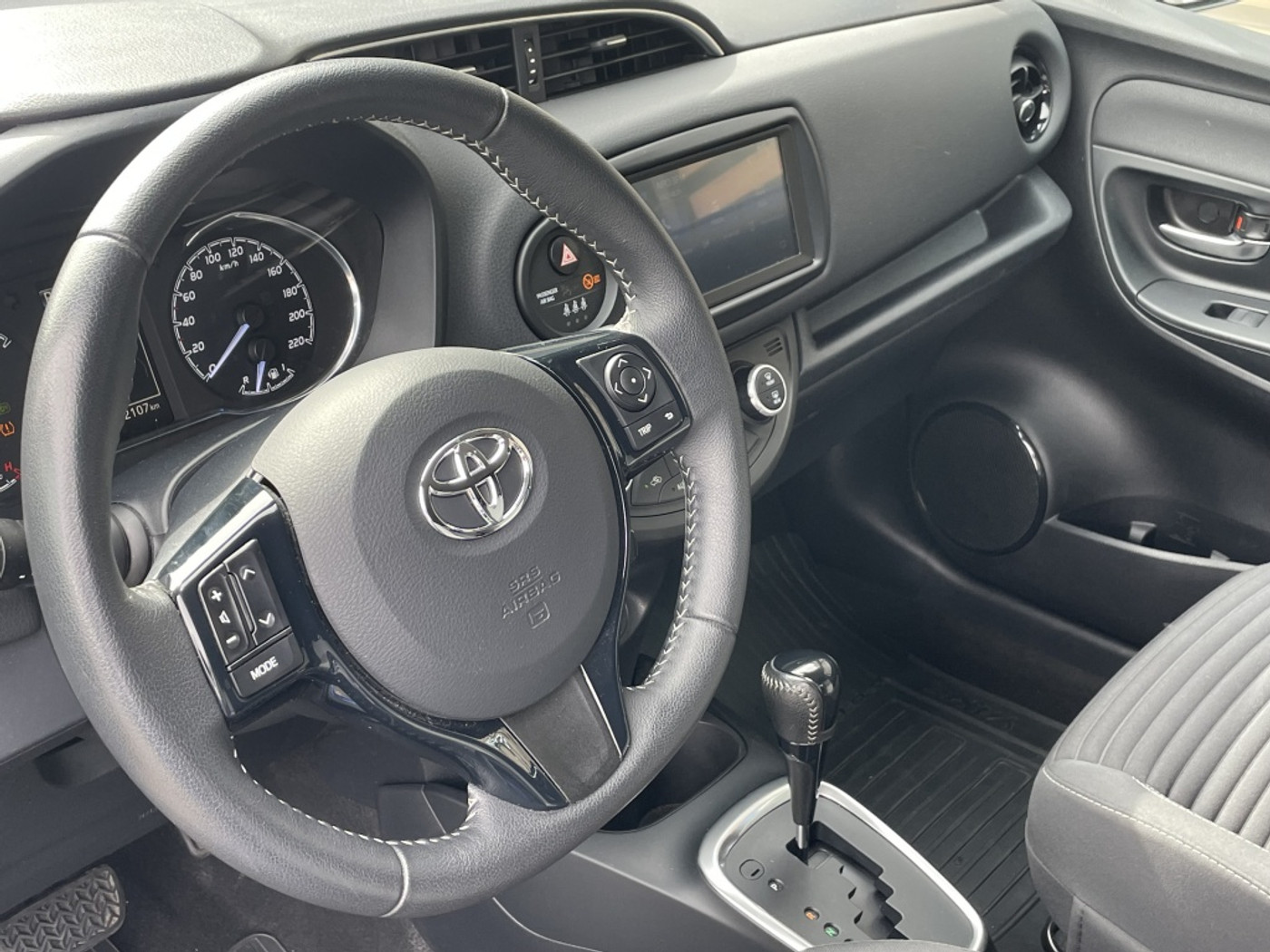 Foto van Toyota Toyota Yaris Hybrid