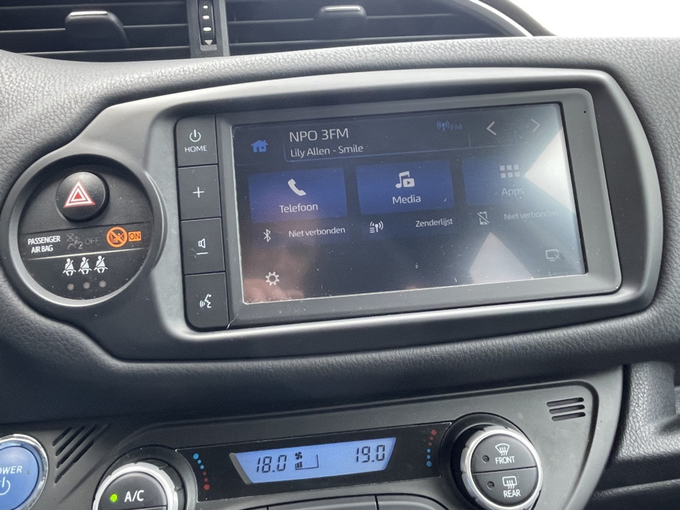 Foto van Toyota Toyota Yaris Hybrid