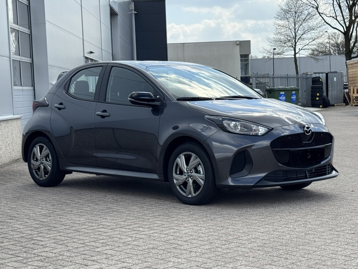 Foto van Mazda Mazda2 Hybrid