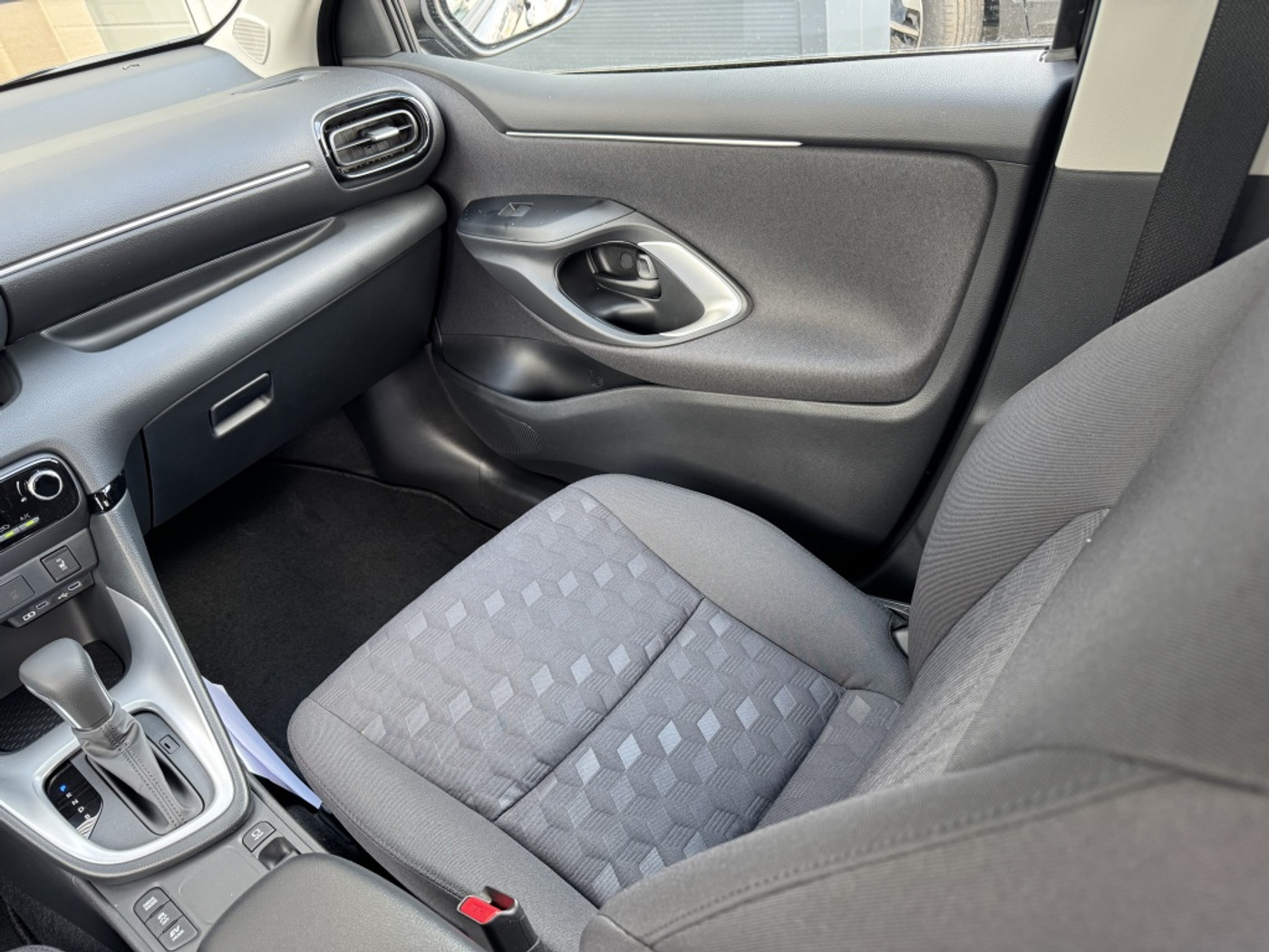 Foto van Mazda Mazda2 Hybrid