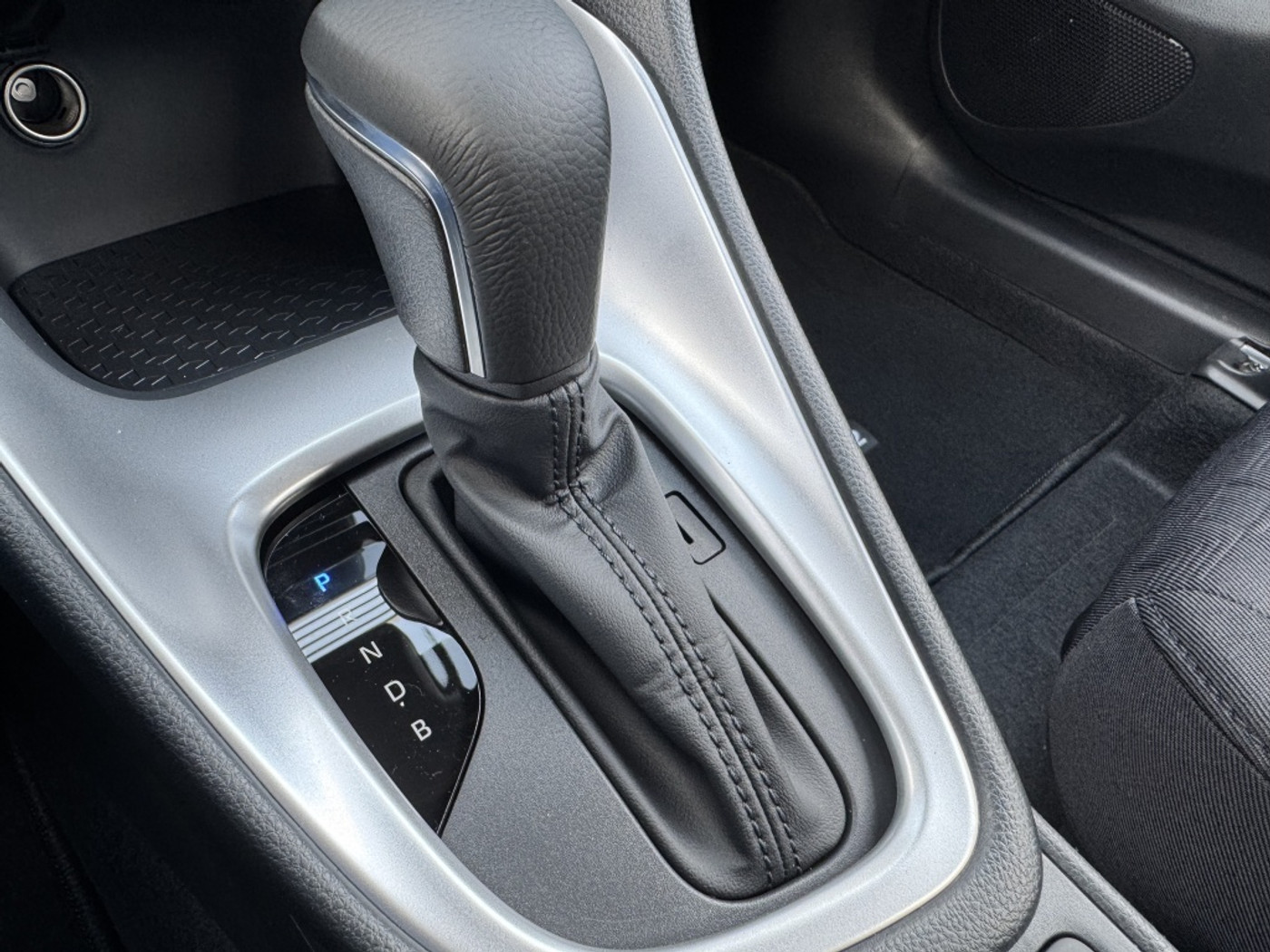Foto van Mazda Mazda2 Hybrid