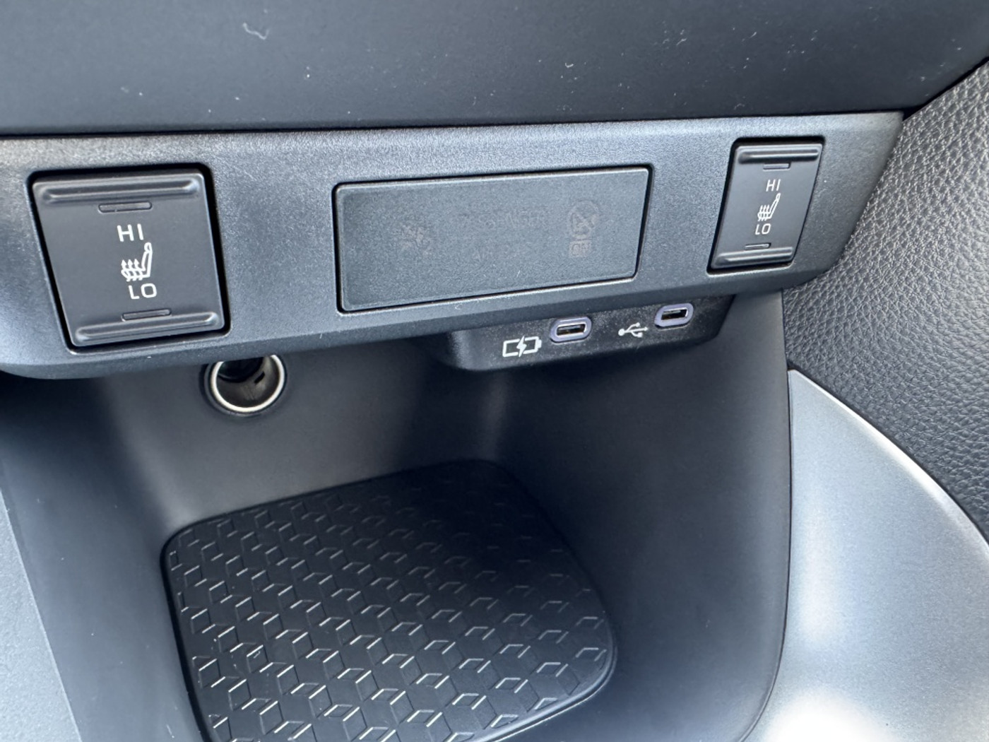 Foto van Mazda Mazda2 Hybrid