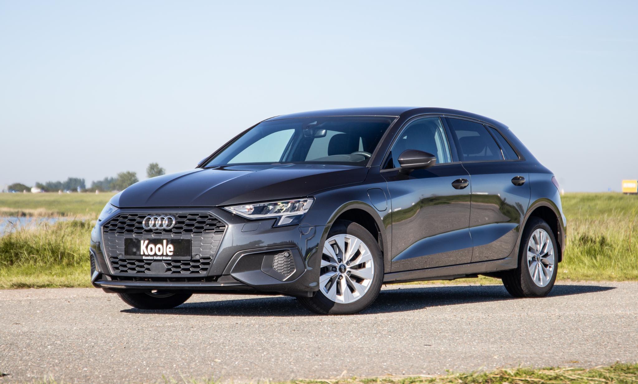 Audi A3 Sportback 40 TFSI e Advanced edition 2022 - voorkant