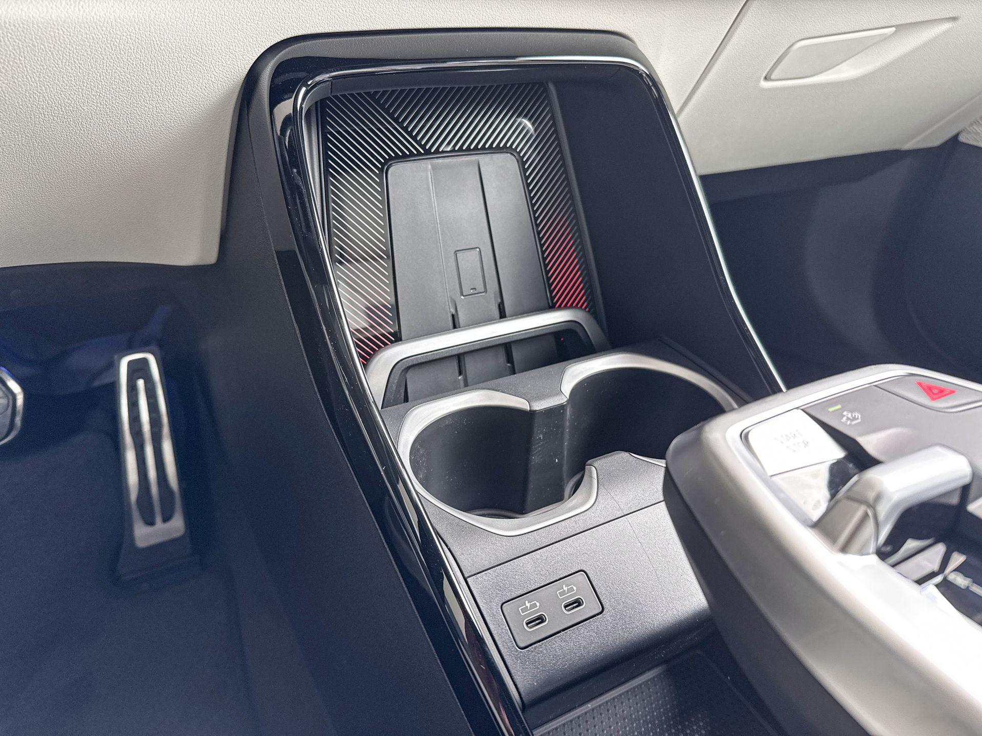Foto van BMW Ix1 Edrive20
