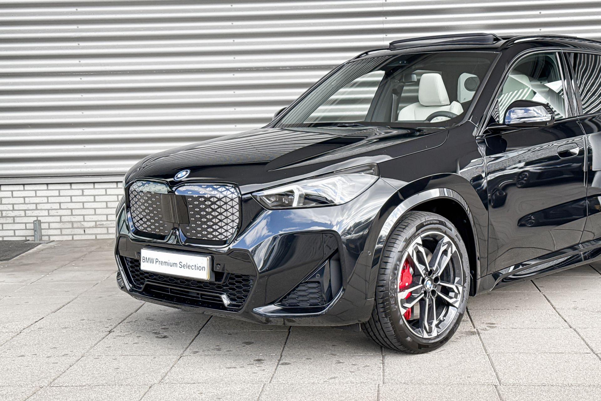 Foto van BMW Ix1 Edrive20