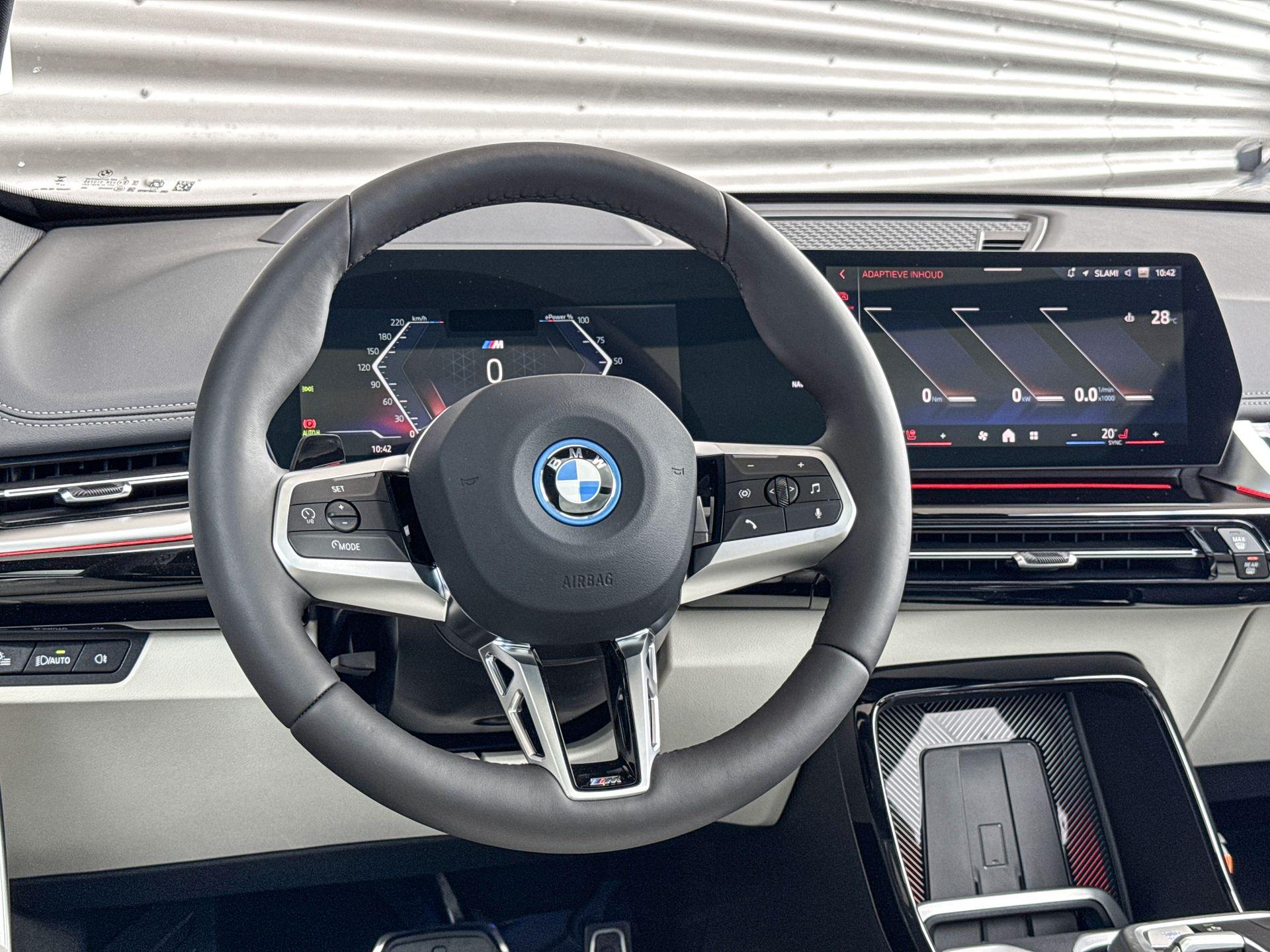 Foto van BMW Ix1 Edrive20