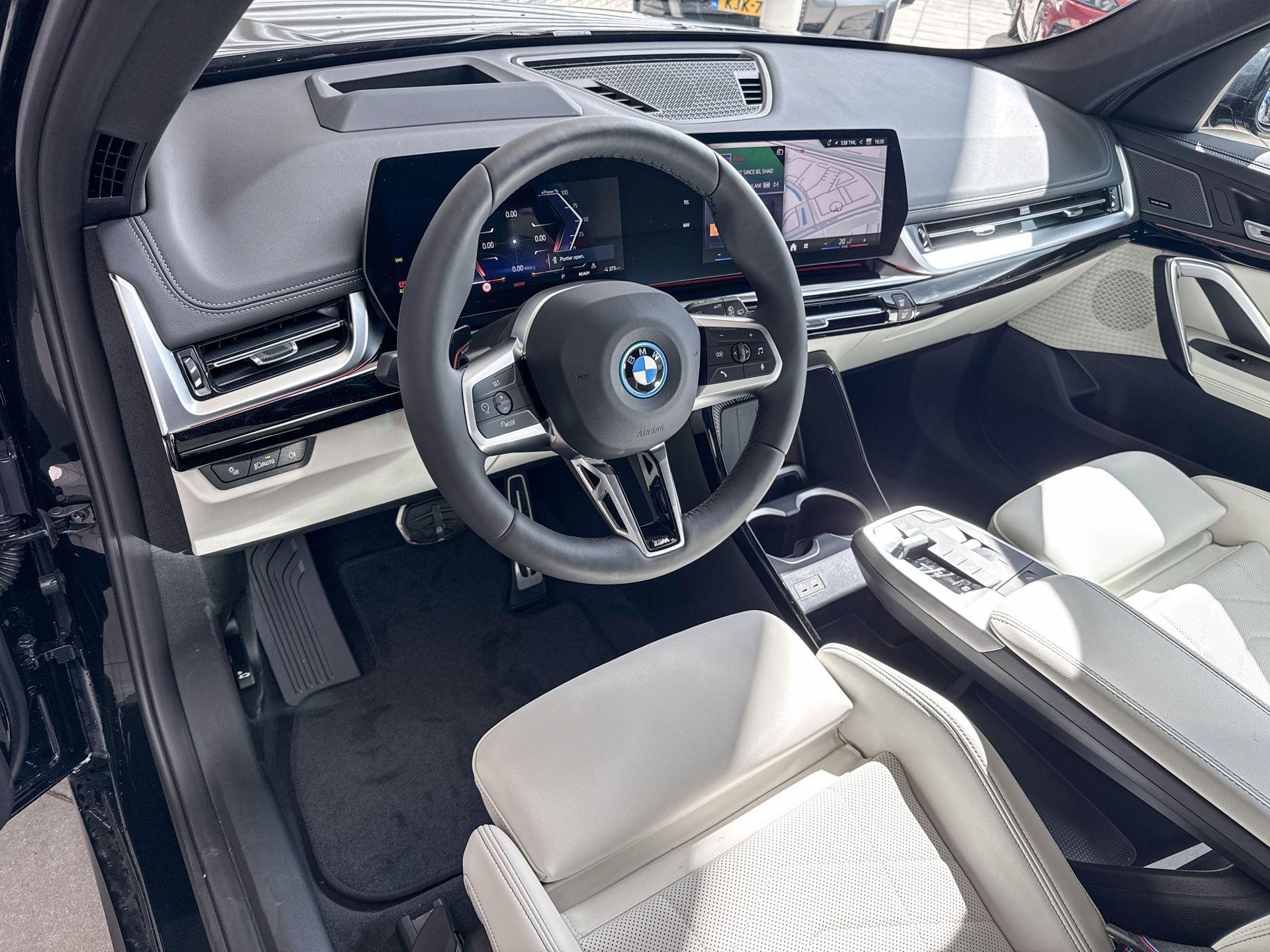 Foto van BMW Ix1 Edrive20