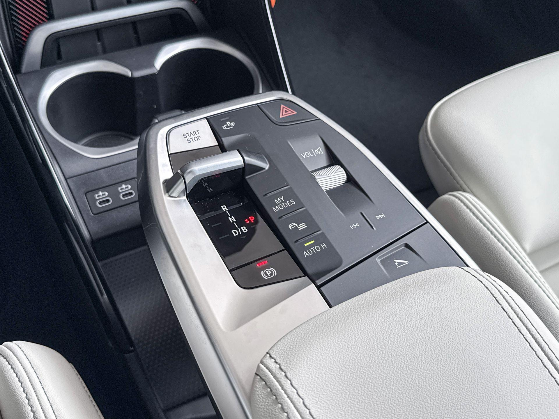Foto van BMW Ix1 Edrive20