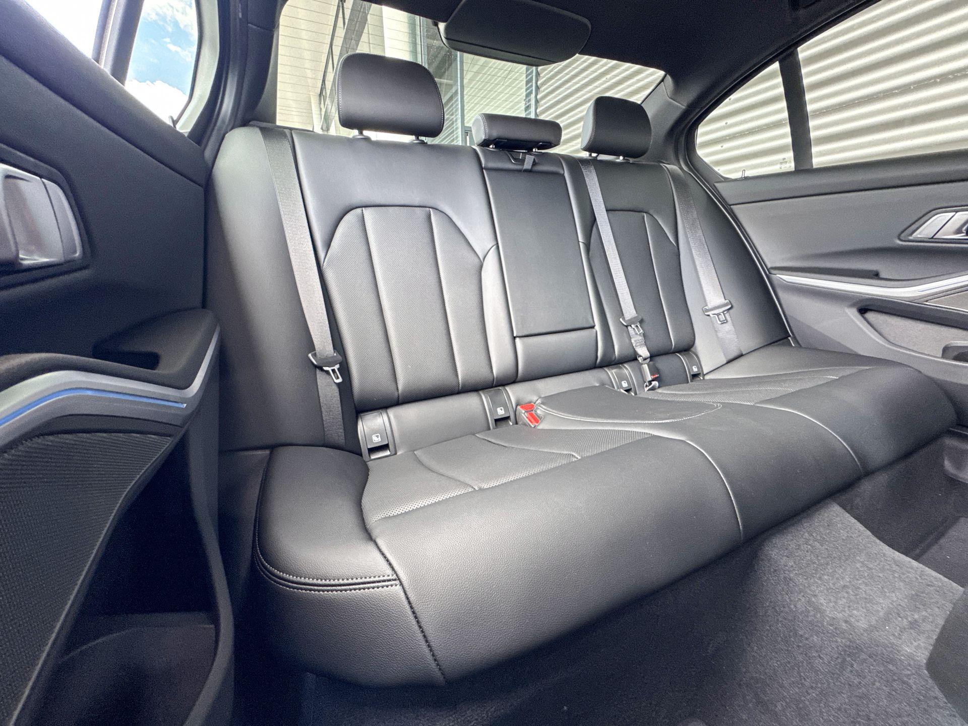 Foto van BMW 320i