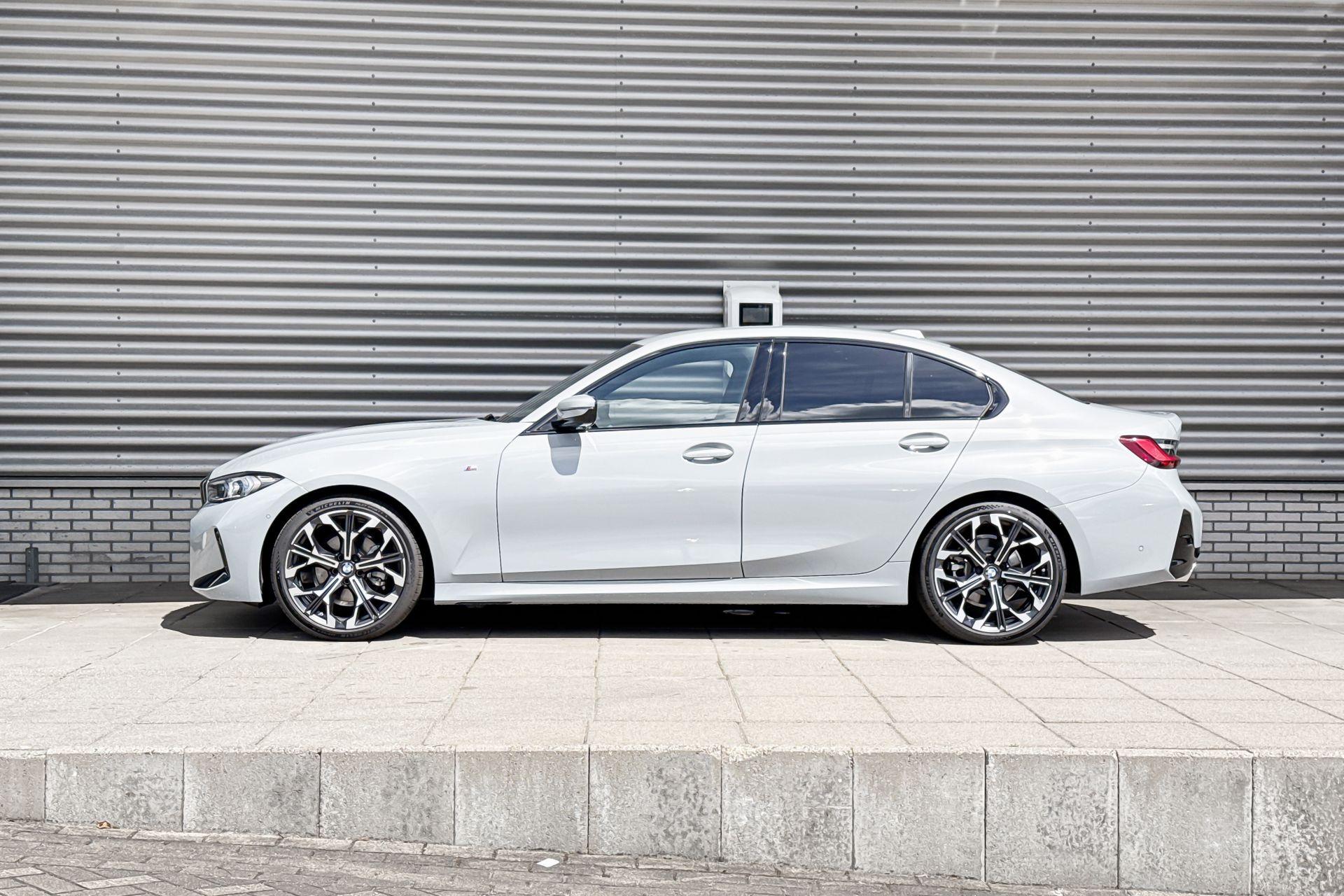 Foto van BMW 320i