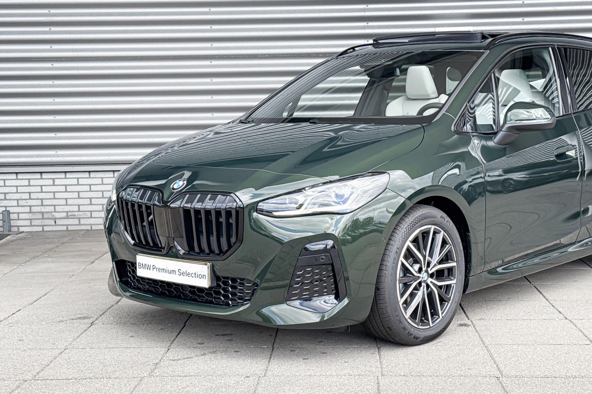 Foto van BMW 220i Active Tourer