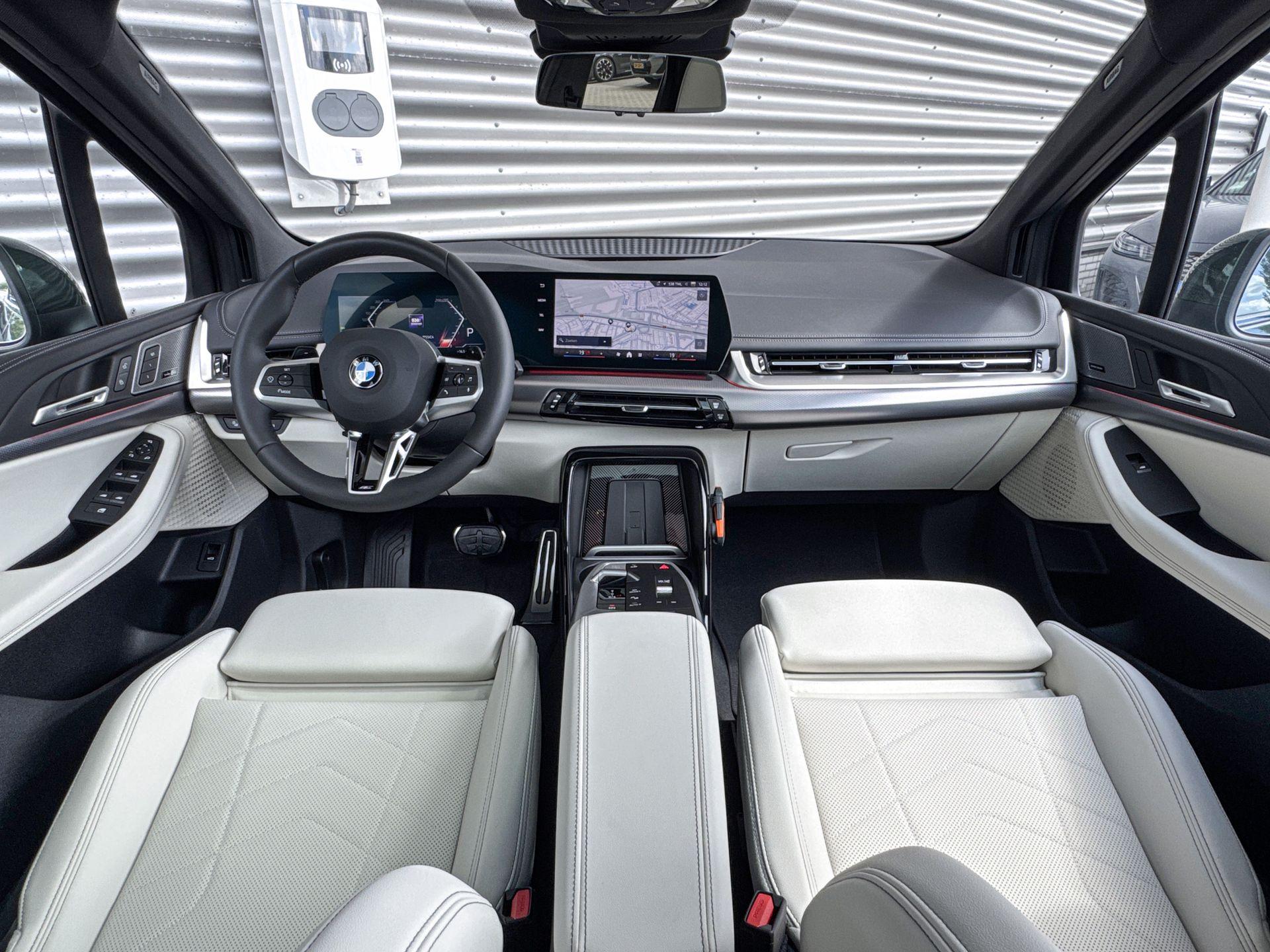 Foto van BMW 220i Active Tourer