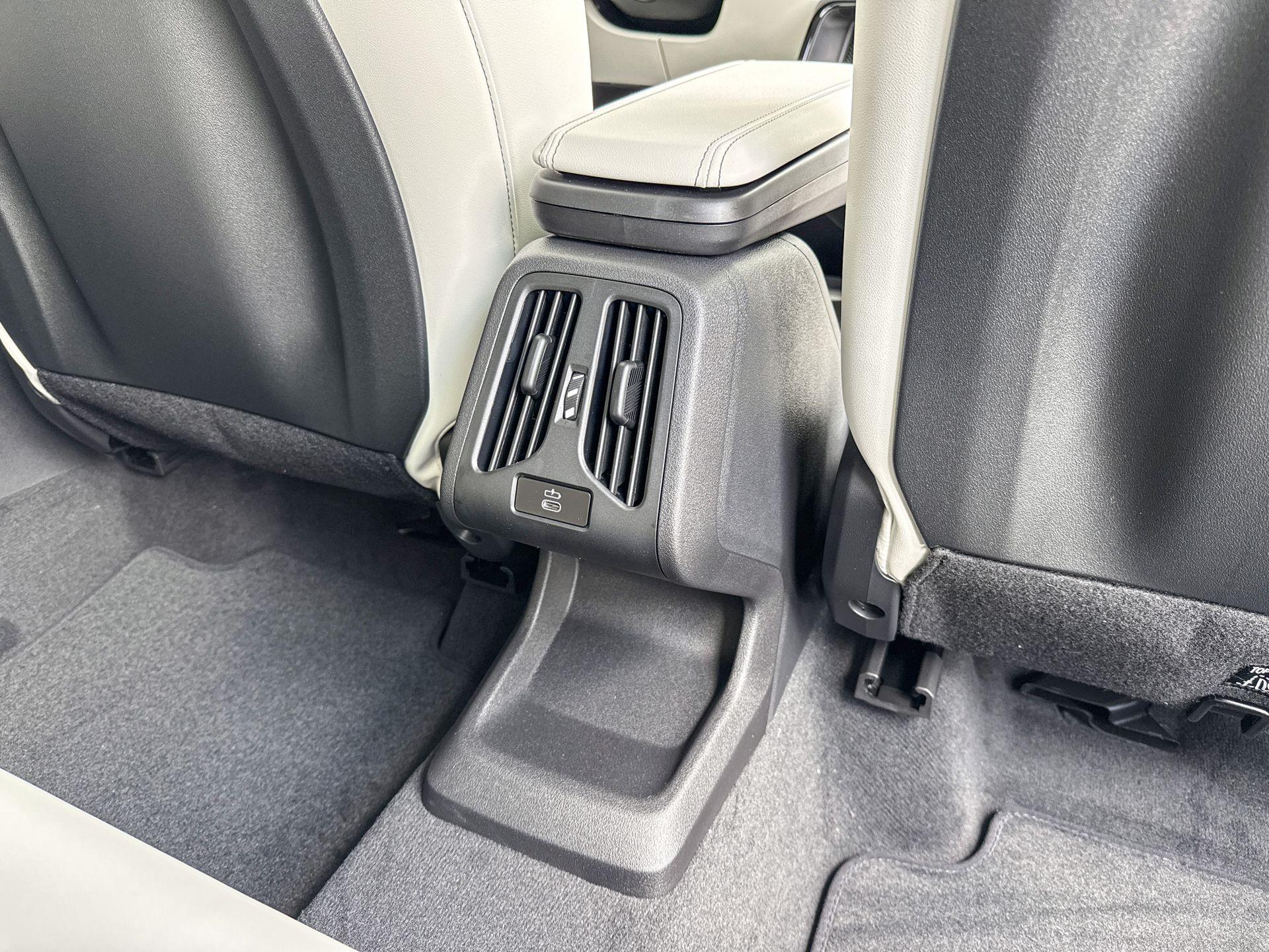 Foto van BMW 220i Active Tourer