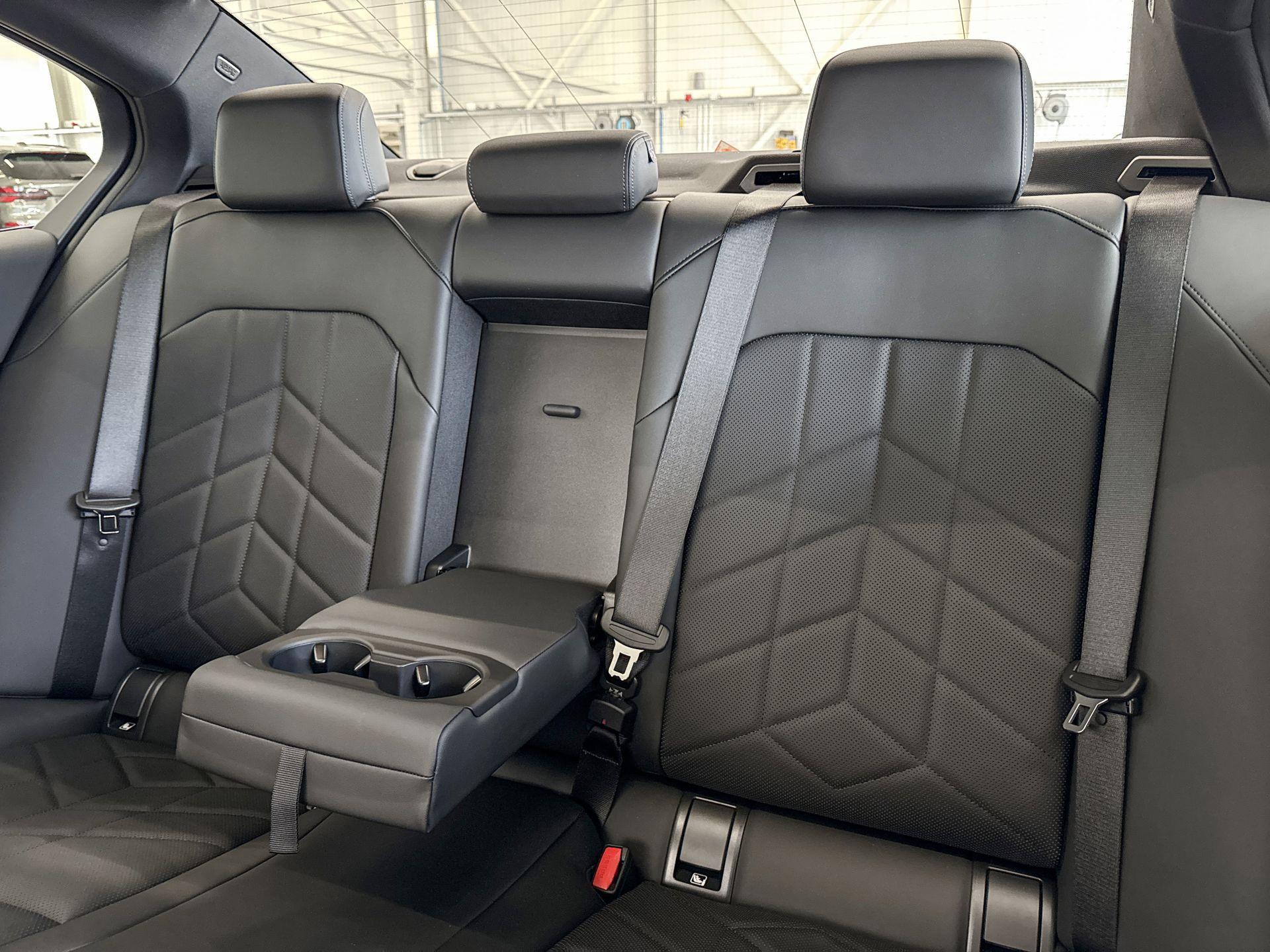 Foto van BMW I5 Edrive40
