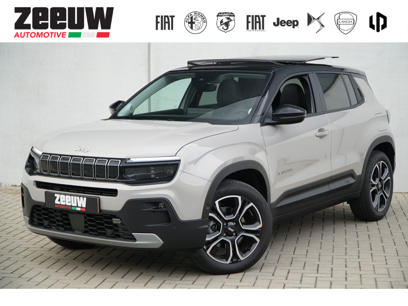 Jeep Avenger Summit 54kWh | Pano | Infotainment | Winter | Camera | 18" 2026 - voorkant