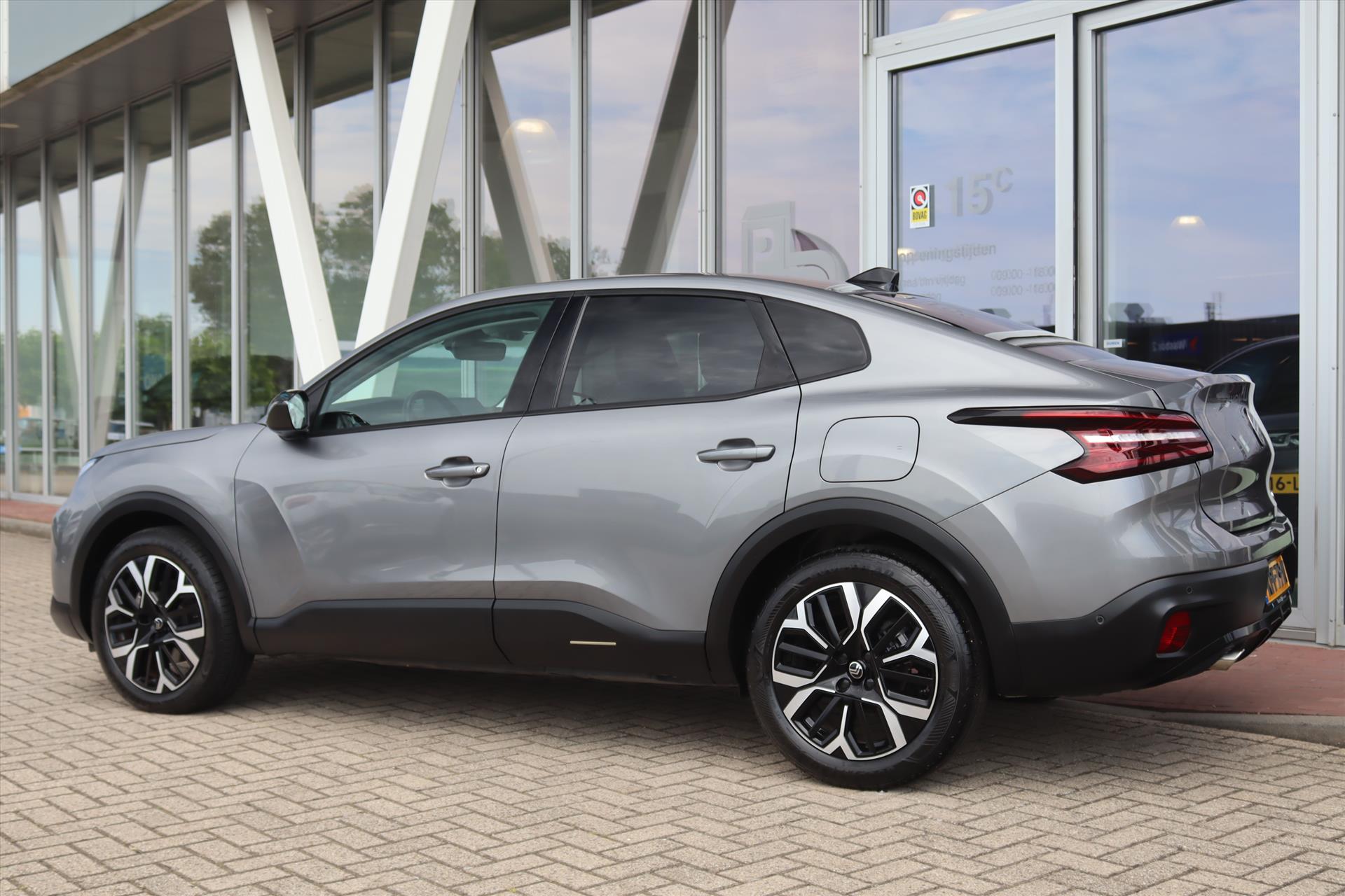 Foto van Citroen C4 X