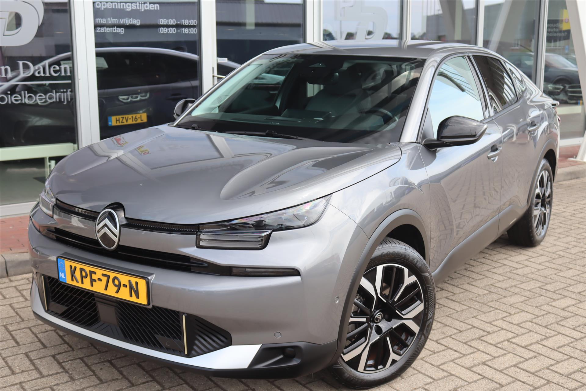 Foto van Citroen C4 X