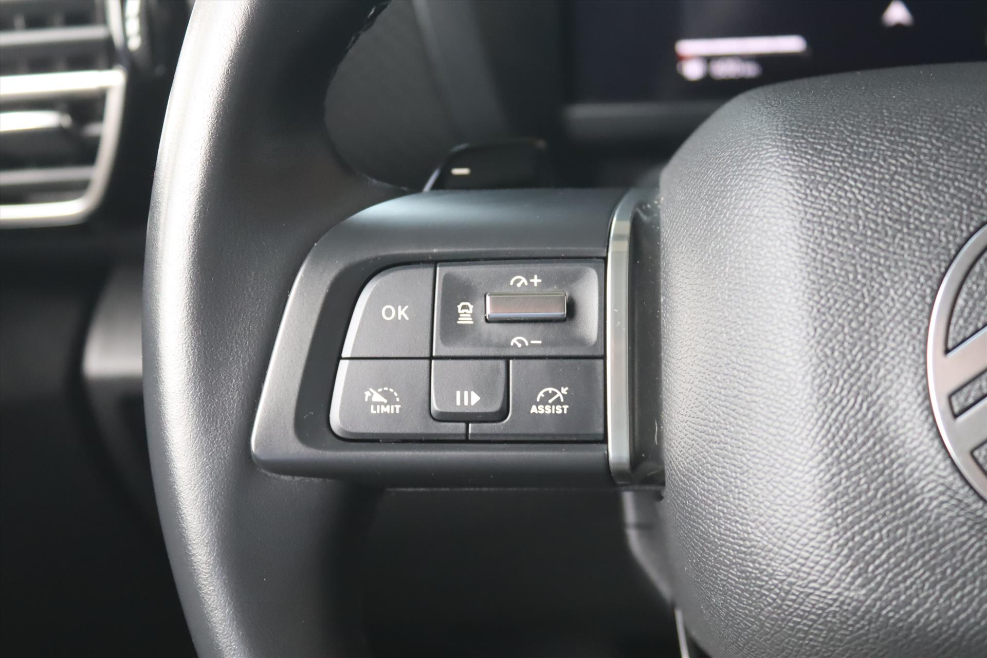 Foto van Citroen C4 X