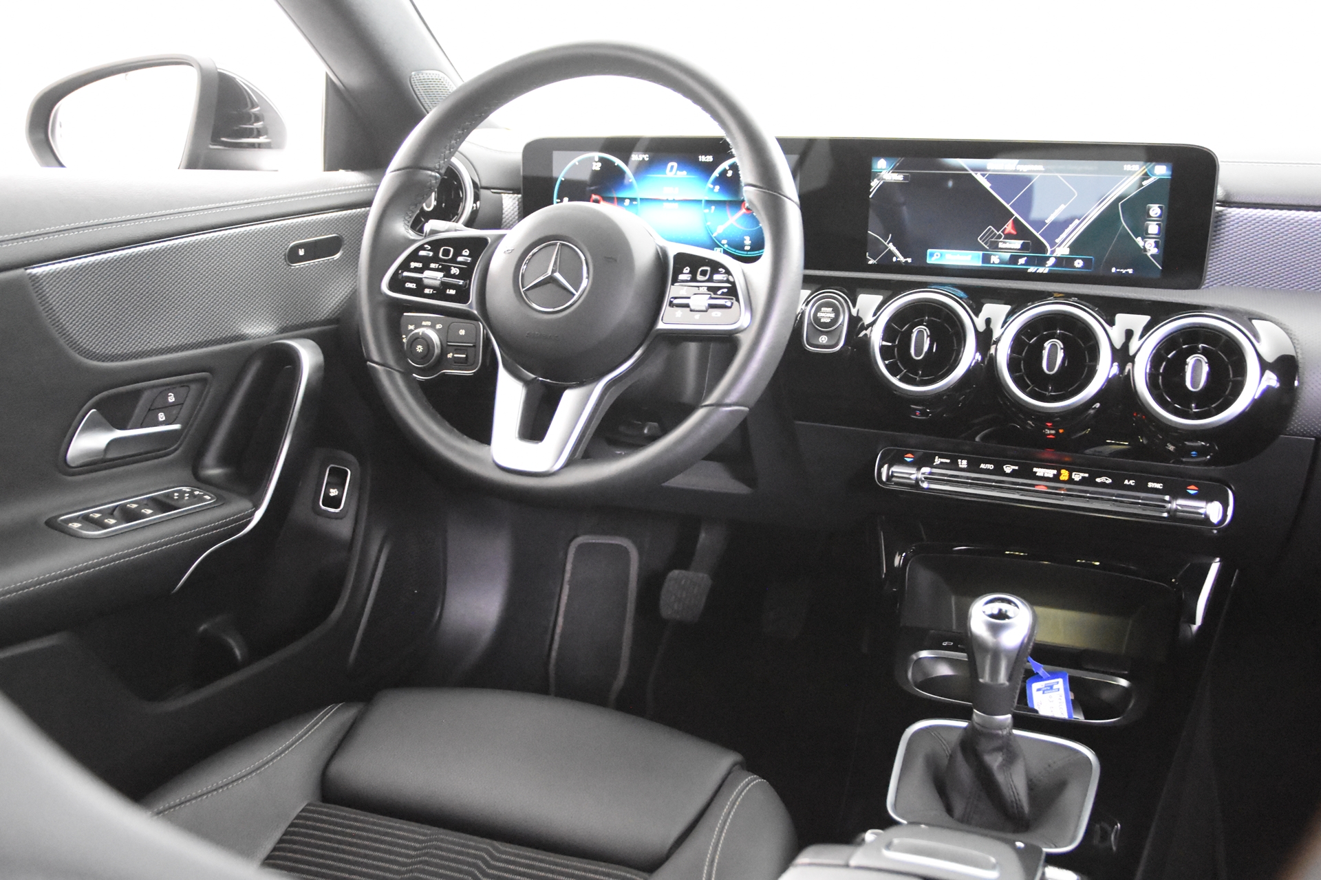 Foto van Mercedes-Benz Cla-klasse Shooting Brake *1ste Eigenaar*leer*navigatie*camera*stoelverwarming*