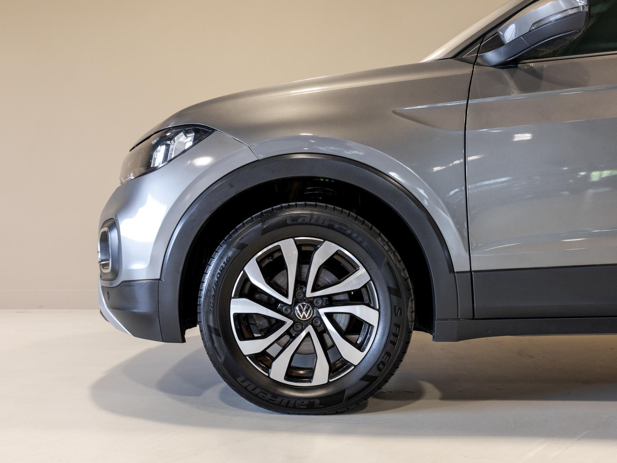 Foto van Volkswagen T-cross