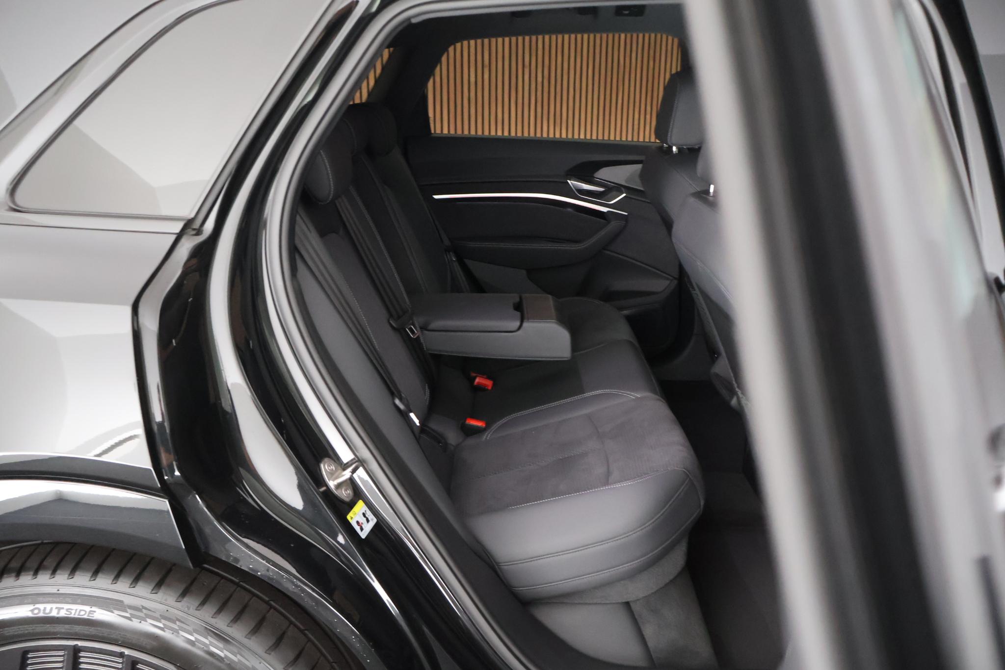 Foto van Audi Q8 E-tron