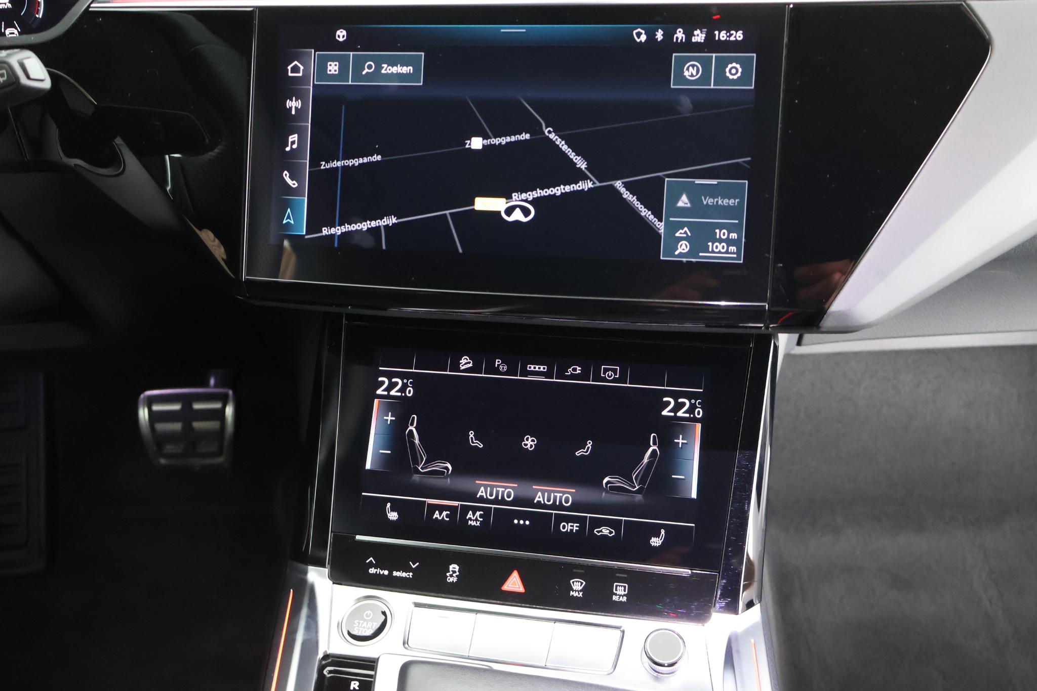 Foto van Audi Q8 E-tron