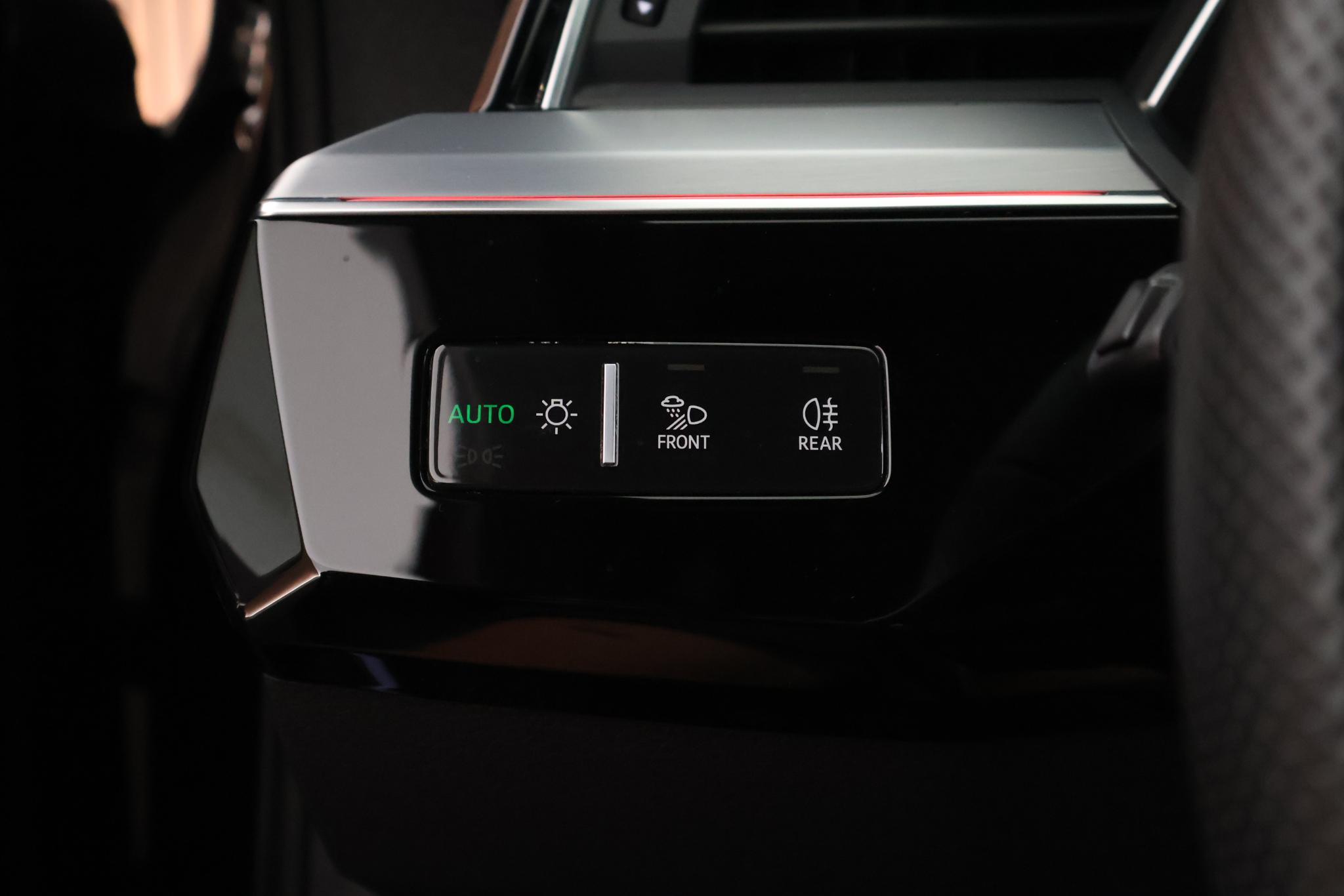 Foto van Audi Q8 E-tron
