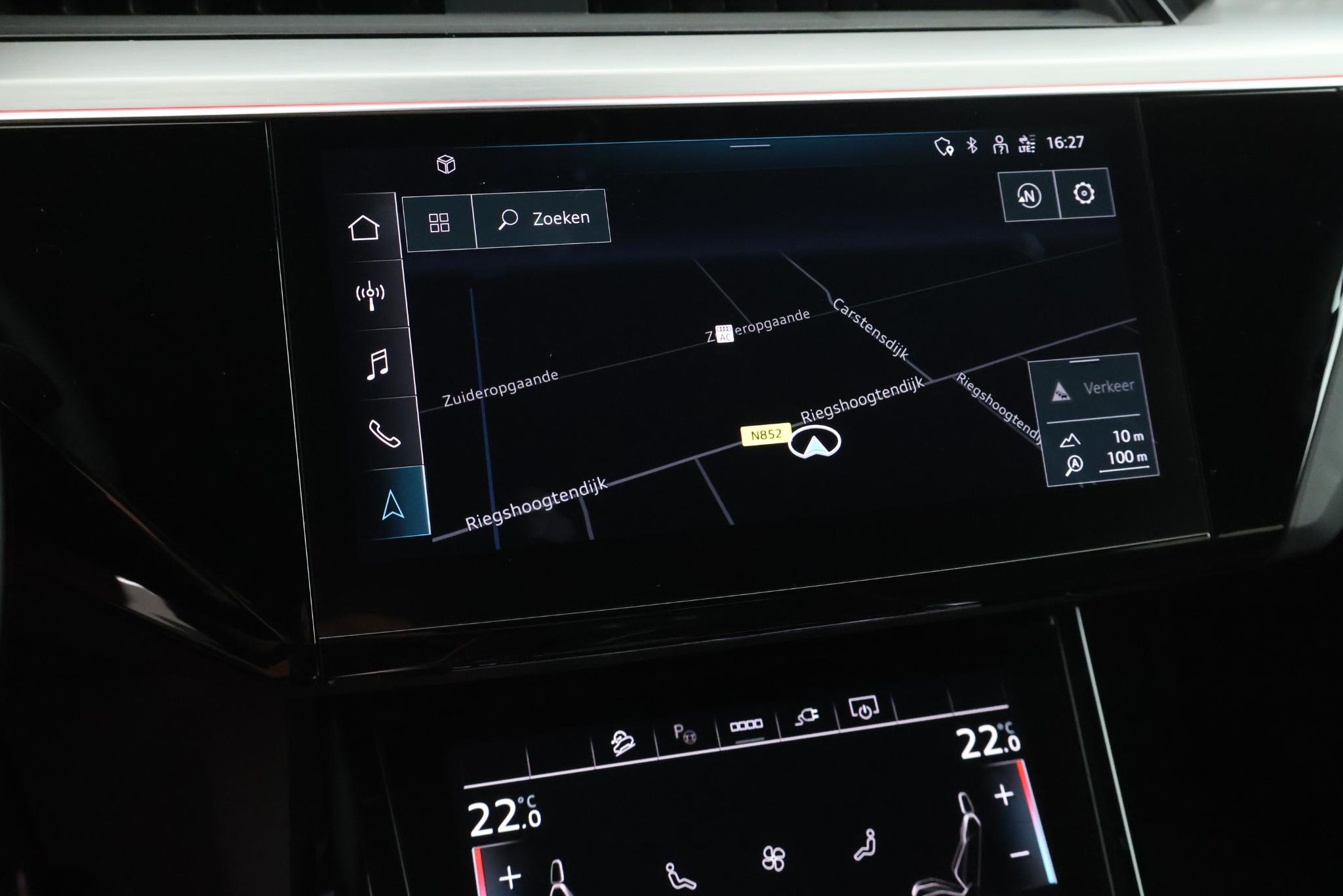 Foto van Audi Q8 E-tron