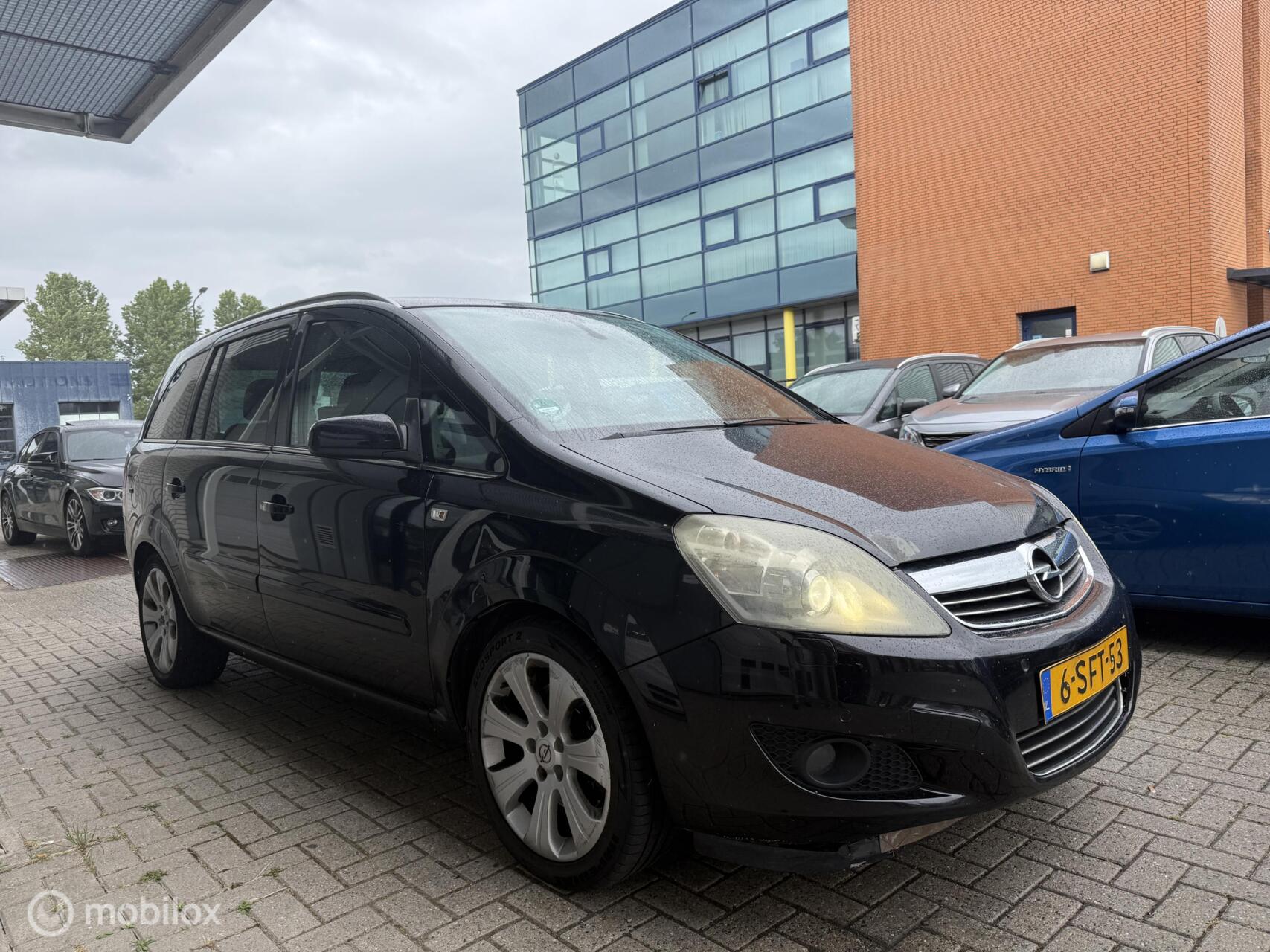 Foto van Opel Zafira